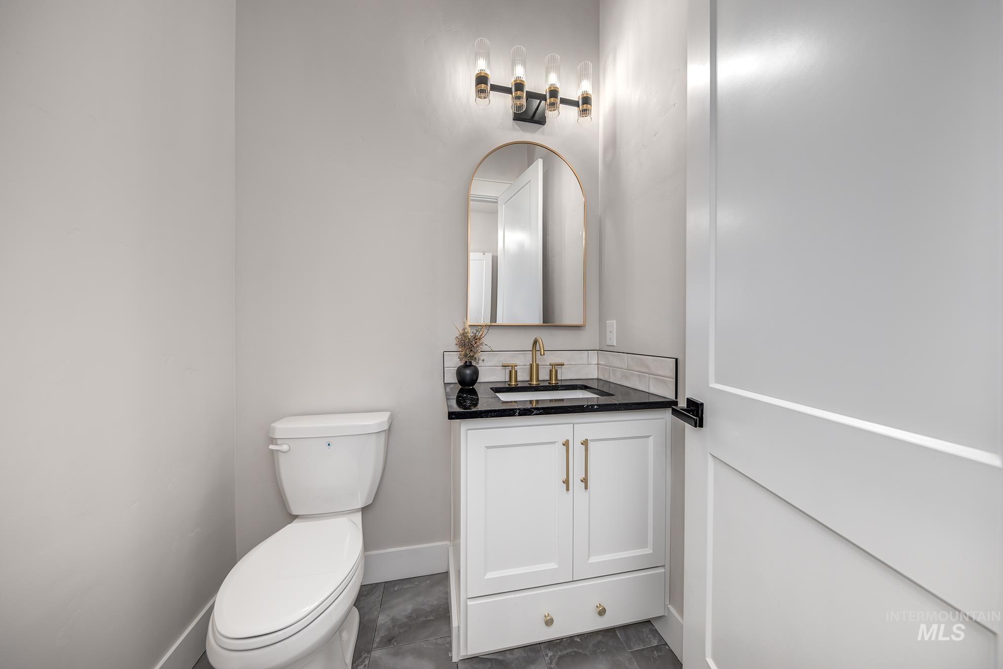 3228 Flight Deck Dr, New Plymouth, Idaho 83655, 6 Bedrooms, 3.5 Bathrooms, Residential For Sale, Price $1,090,000,MLS 98971017