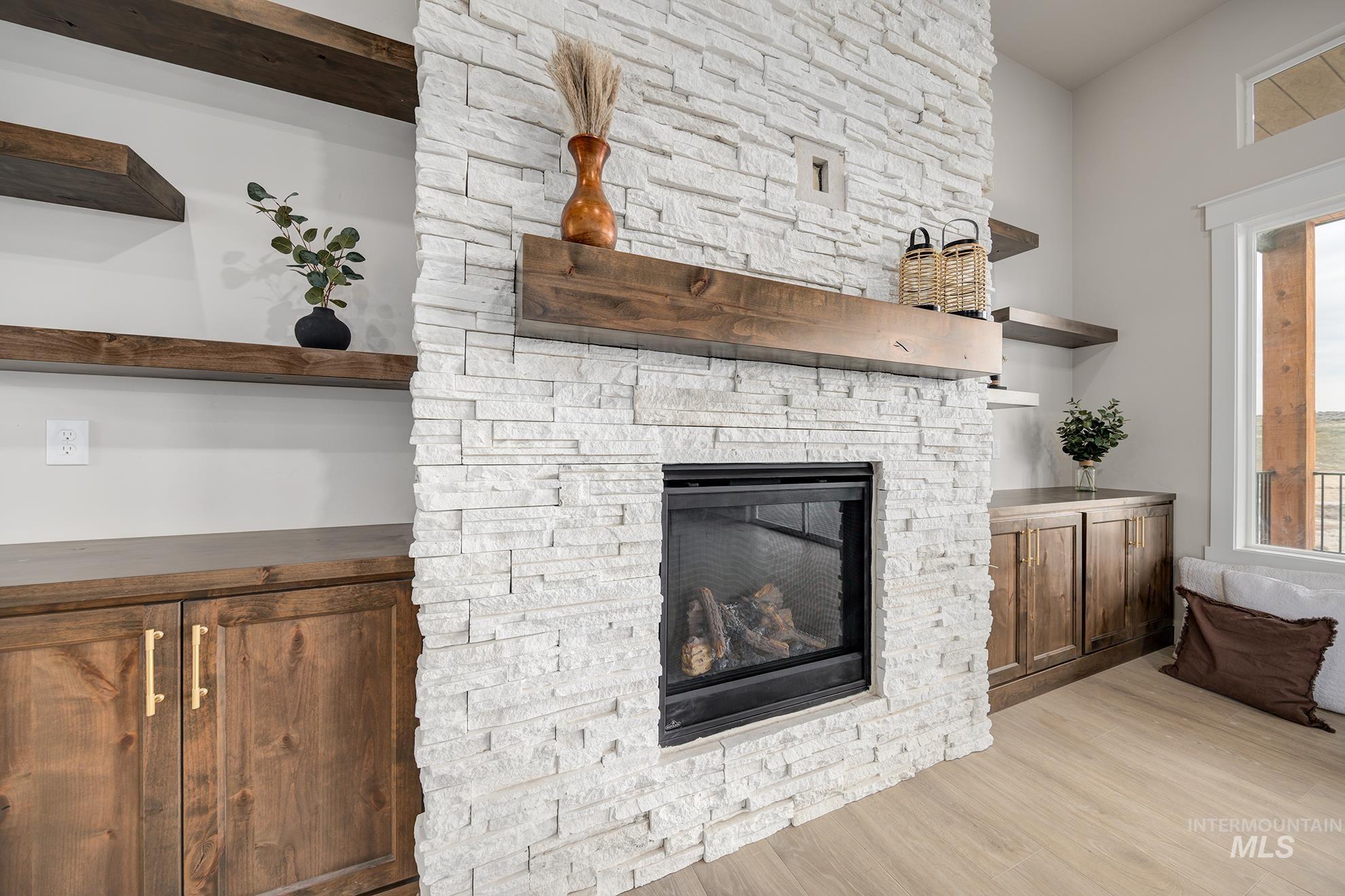 3228 Flight Deck Dr, New Plymouth, Idaho 83655, 6 Bedrooms, 3.5 Bathrooms, Residential For Sale, Price $1,090,000,MLS 98971017