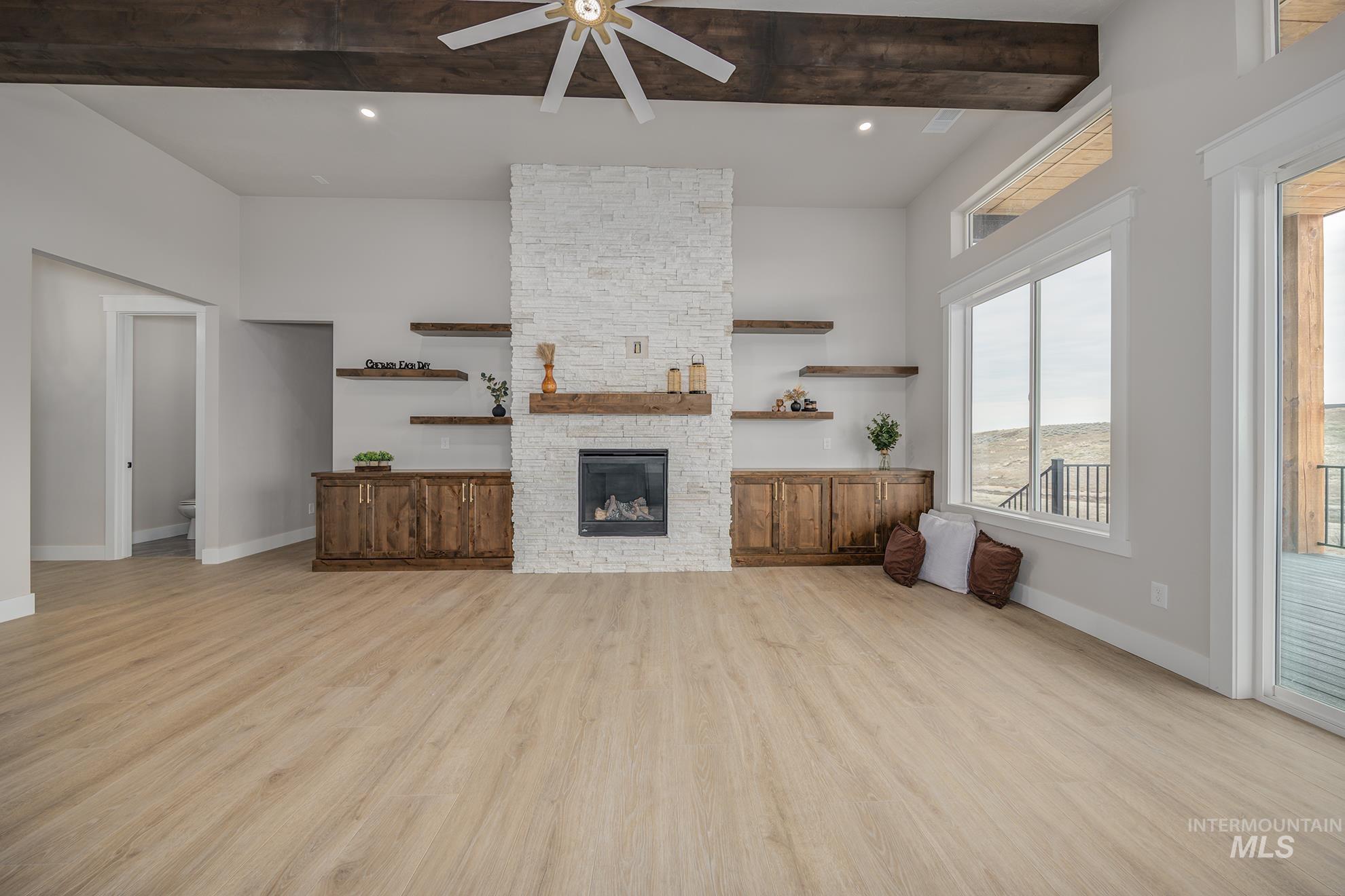 3228 Flight Deck Dr, New Plymouth, Idaho 83655, 6 Bedrooms, 3.5 Bathrooms, Residential For Sale, Price $1,090,000,MLS 98971017