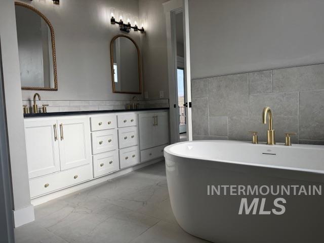 3228 Flight Deck Dr, New Plymouth, Idaho 83655, 6 Bedrooms, 3.5 Bathrooms, Residential For Sale, Price $0,MLS 98971017