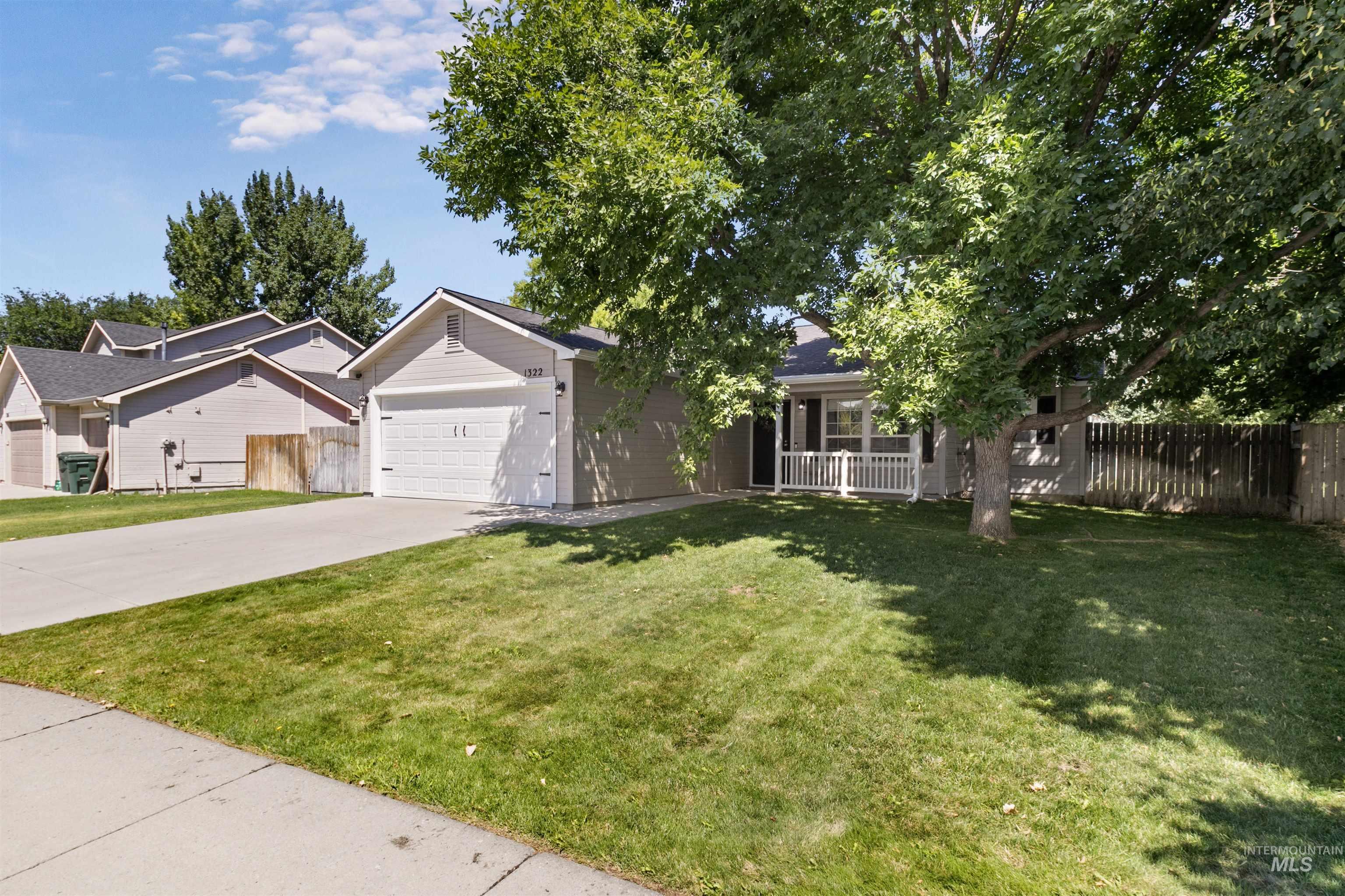 1322 N Atherton Ave., Kuna, Idaho 83634, 3 Bedrooms, 2 Bathrooms, Residential For Sale, Price $365,000, 98971019