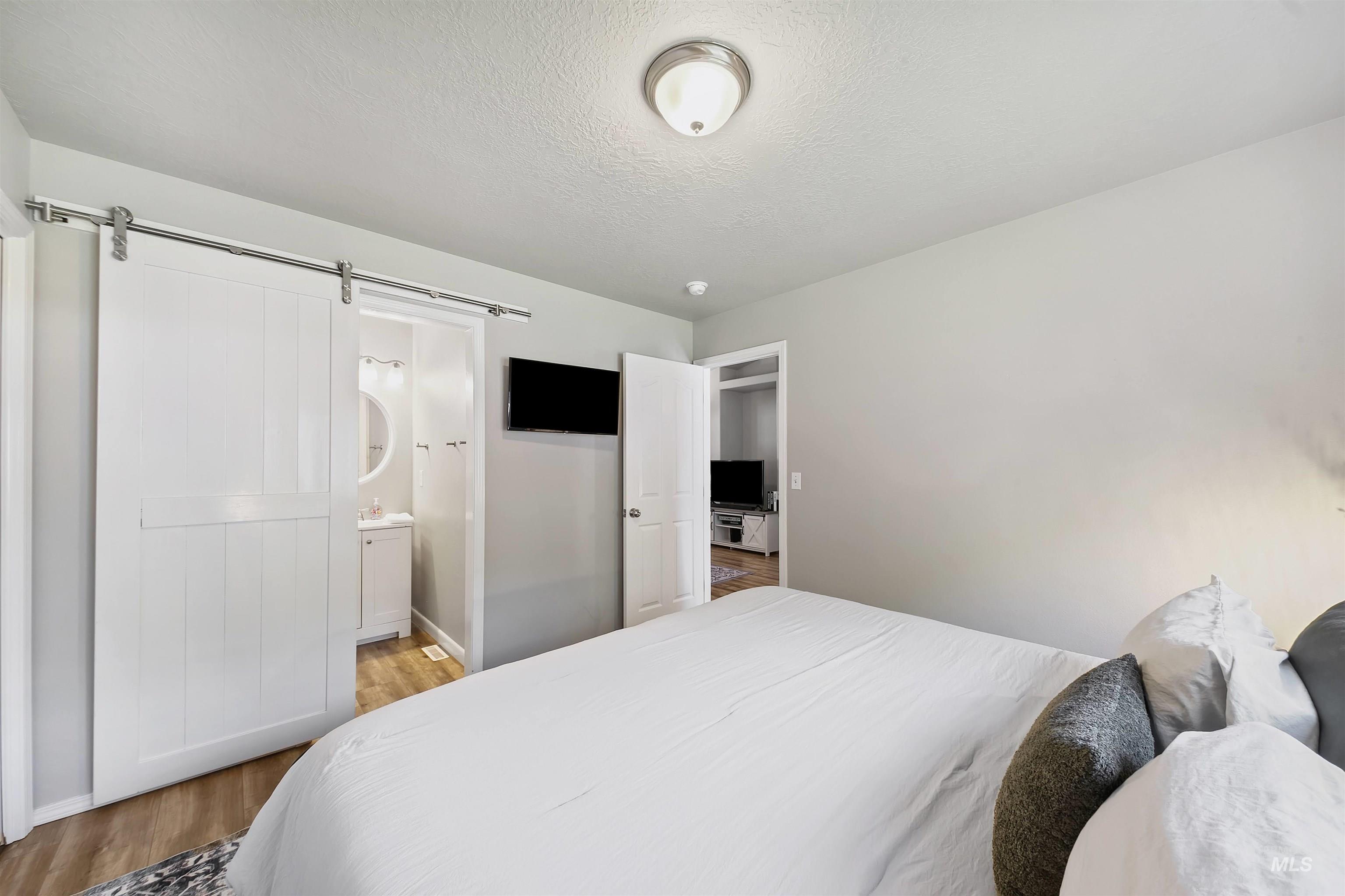 1322 N Atherton Ave., Kuna, Idaho 83634, 3 Bedrooms, 2 Bathrooms, Residential For Sale, Price $365,000, 98971019