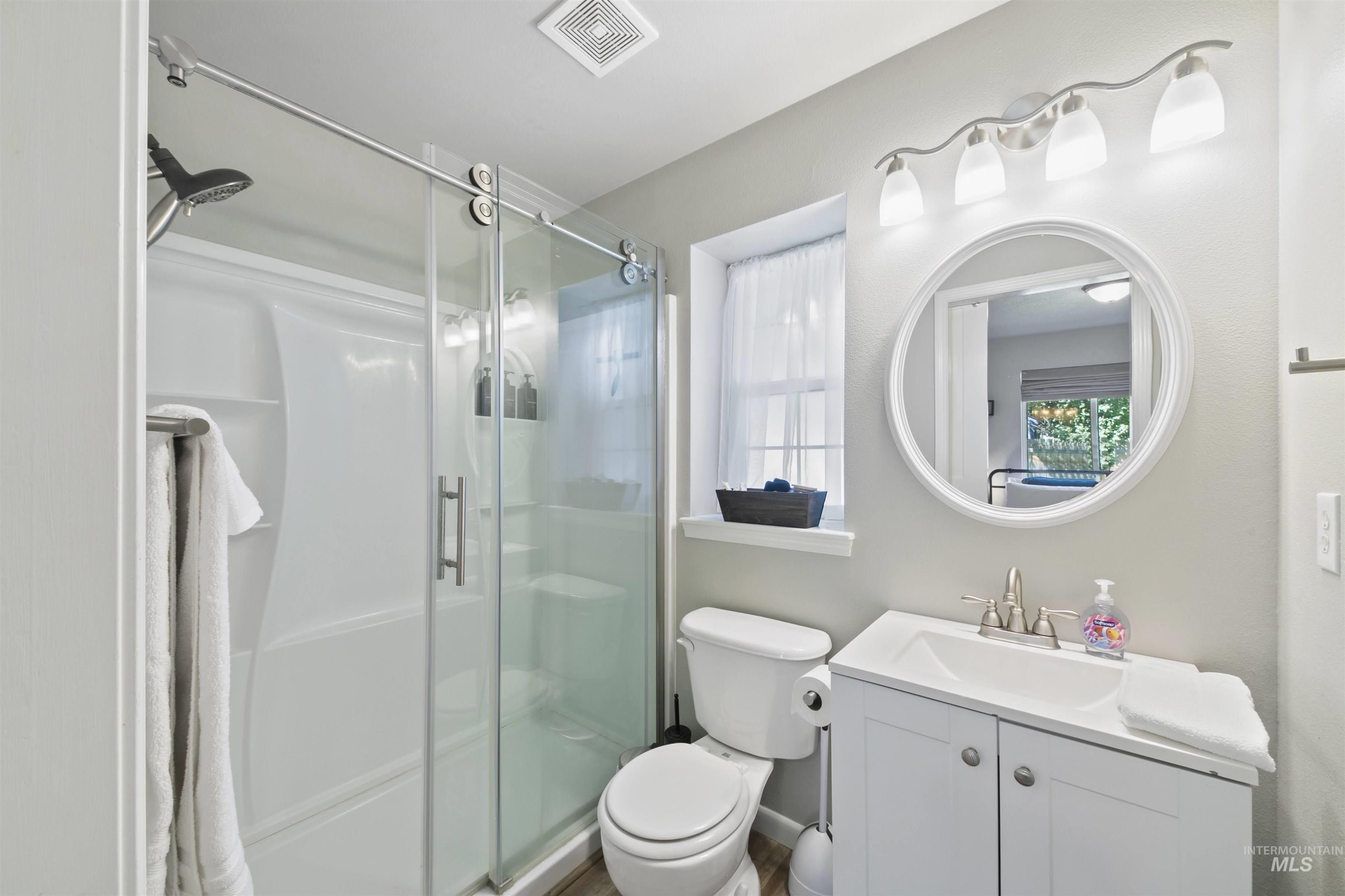 1322 N Atherton Ave., Kuna, Idaho 83634, 3 Bedrooms, 2 Bathrooms, Residential For Sale, Price $365,000, 98971019