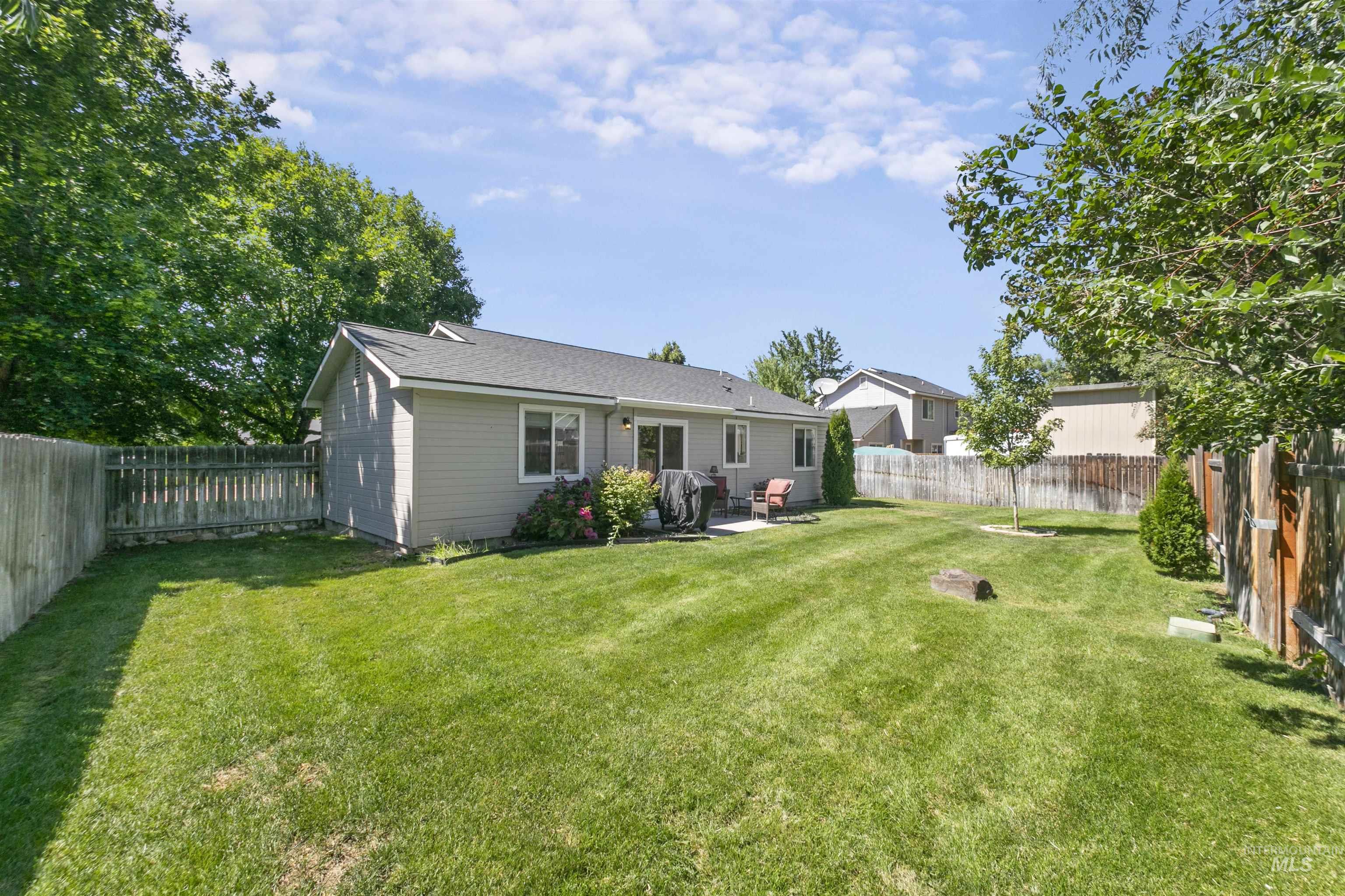 1322 N Atherton Ave., Kuna, Idaho 83634, 3 Bedrooms, 2 Bathrooms, Residential For Sale, Price $365,000, 98971019