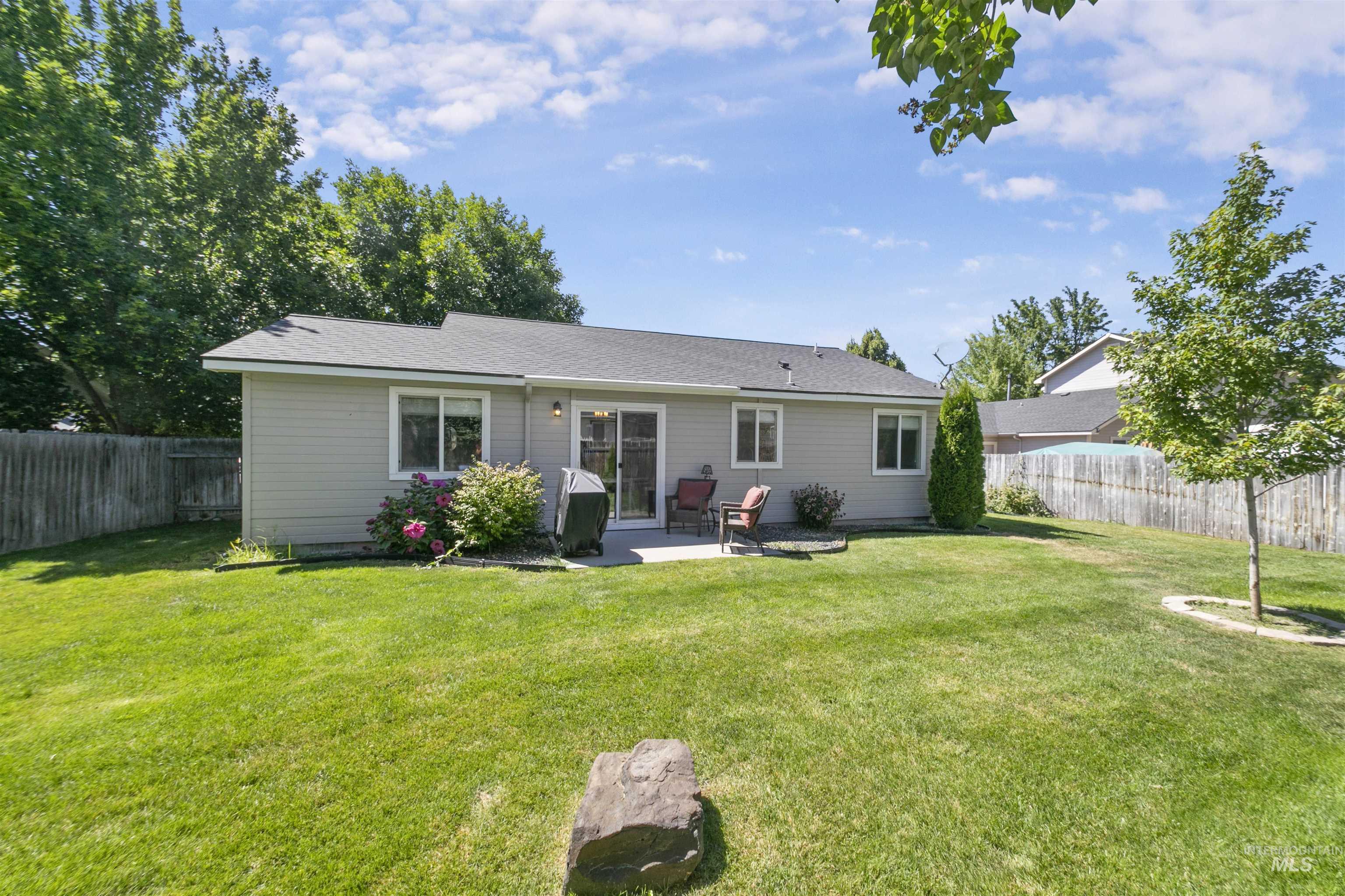 1322 N Atherton Ave., Kuna, Idaho 83634, 3 Bedrooms, 2 Bathrooms, Residential For Sale, Price $365,000, 98971019