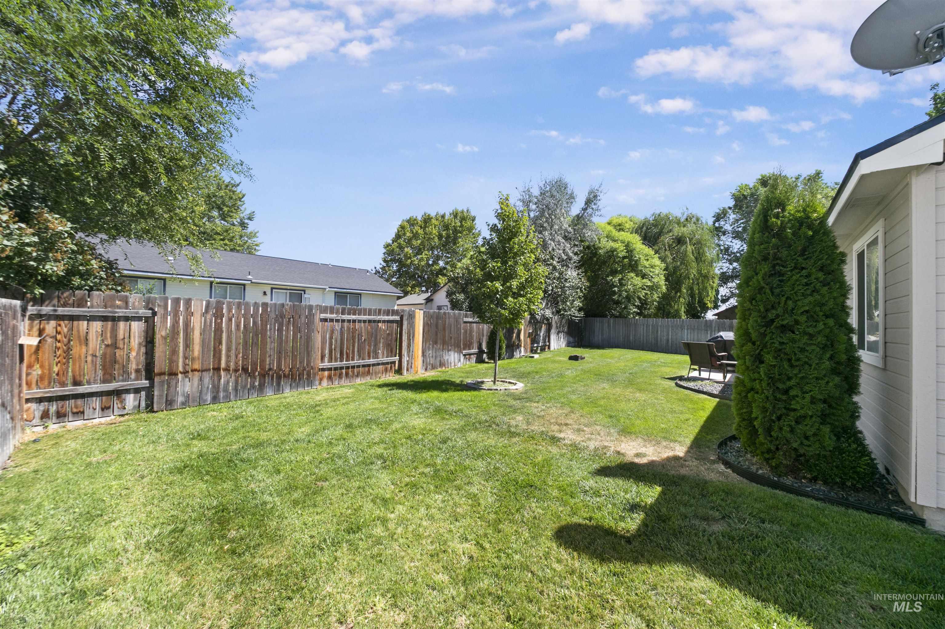 1322 N Atherton Ave., Kuna, Idaho 83634, 3 Bedrooms, 2 Bathrooms, Residential For Sale, Price $365,000, 98971019