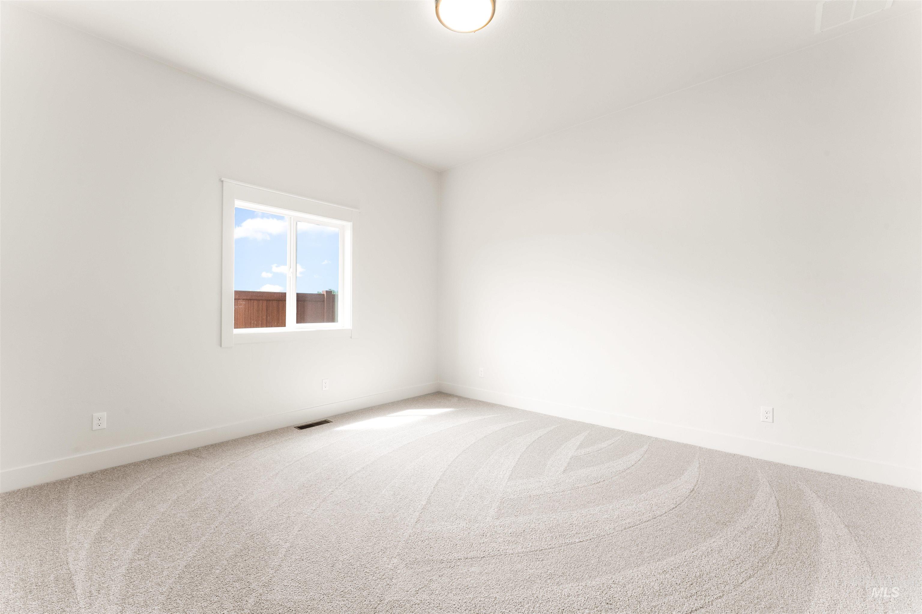 841 N Danville Ave, Eagle, Idaho 83616, 4 Bedrooms, 2.5 Bathrooms, Residential For Sale, Price $949,900,MLS 98971020