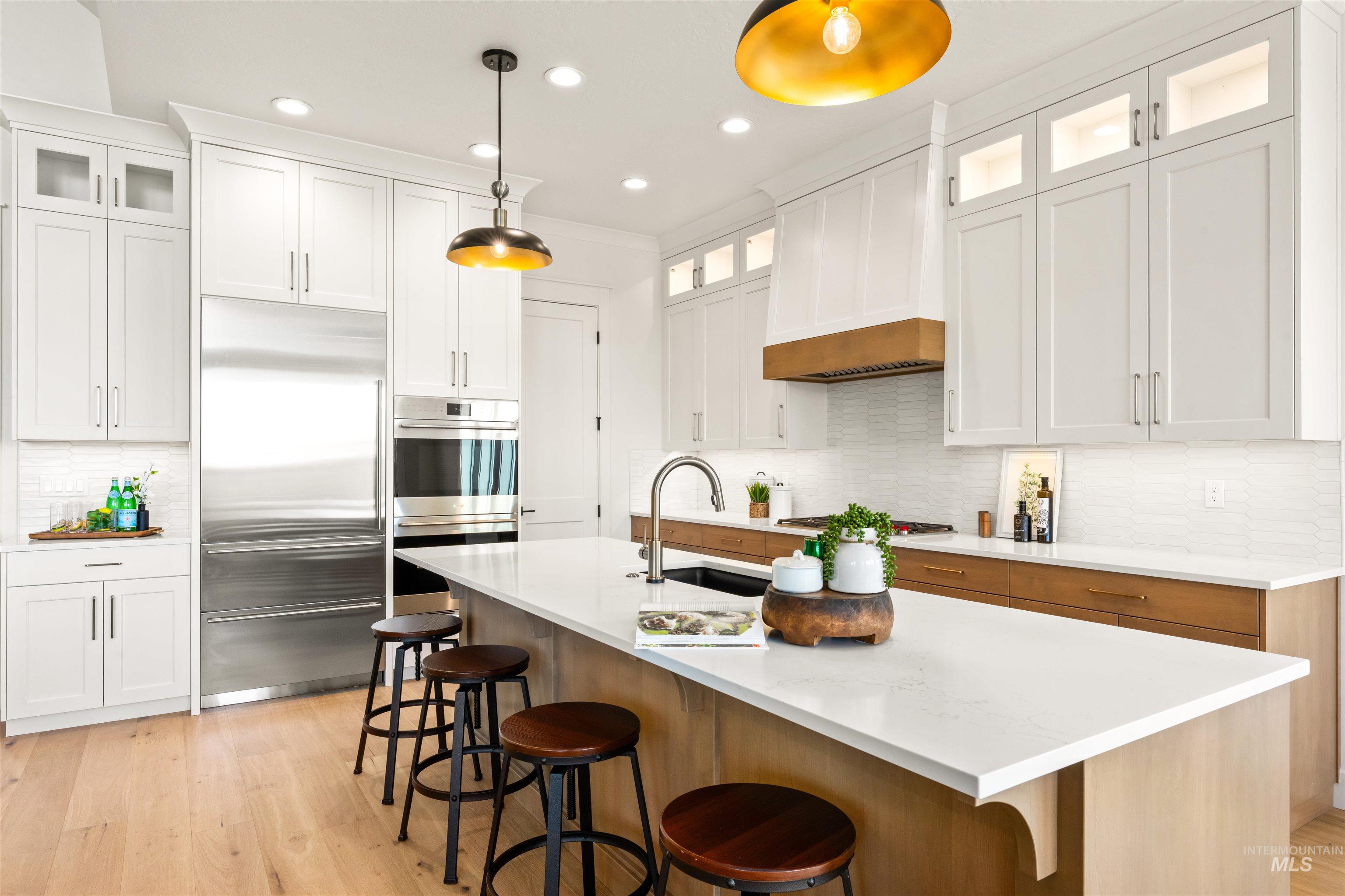 841 N Danville Ave, Eagle, Idaho 83616, 4 Bedrooms, 2.5 Bathrooms, Residential For Sale, Price $949,900, 98971020