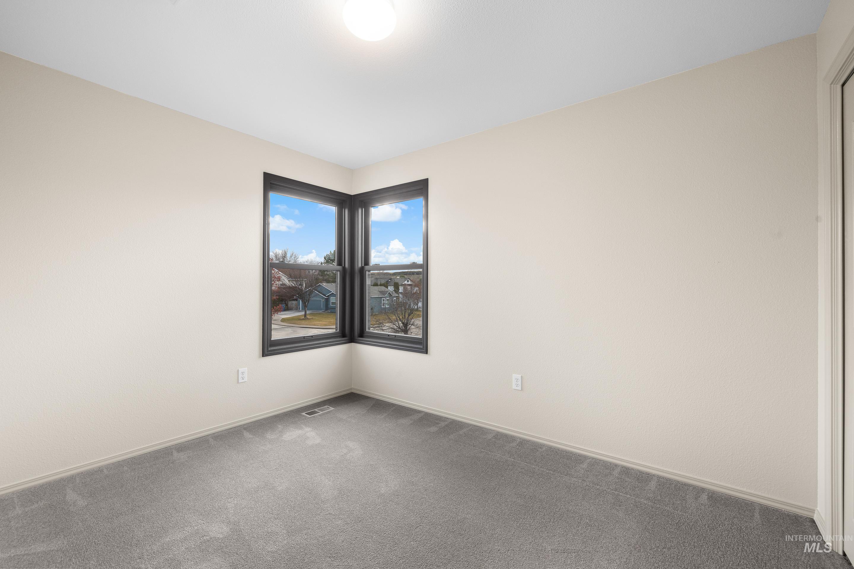 5925 S Teak Way, Boise, Idaho 83716, 4 Bedrooms, 3 Bathrooms, Residential For Sale, Price $544,900, 98971023