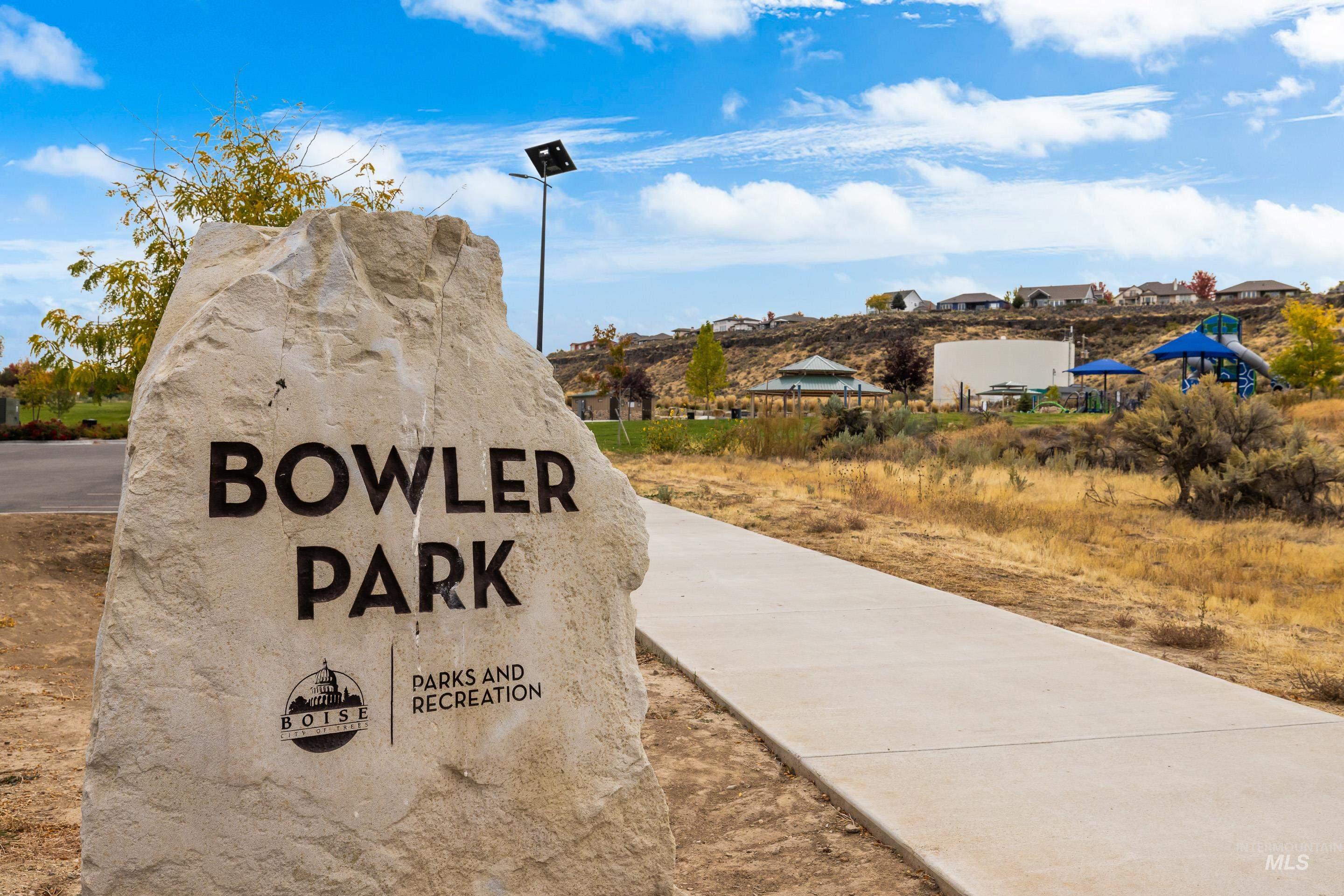 5925 S Teak Way, Boise, Idaho 83716, 4 Bedrooms, 3 Bathrooms, Residential For Sale, Price $544,900, 98971023