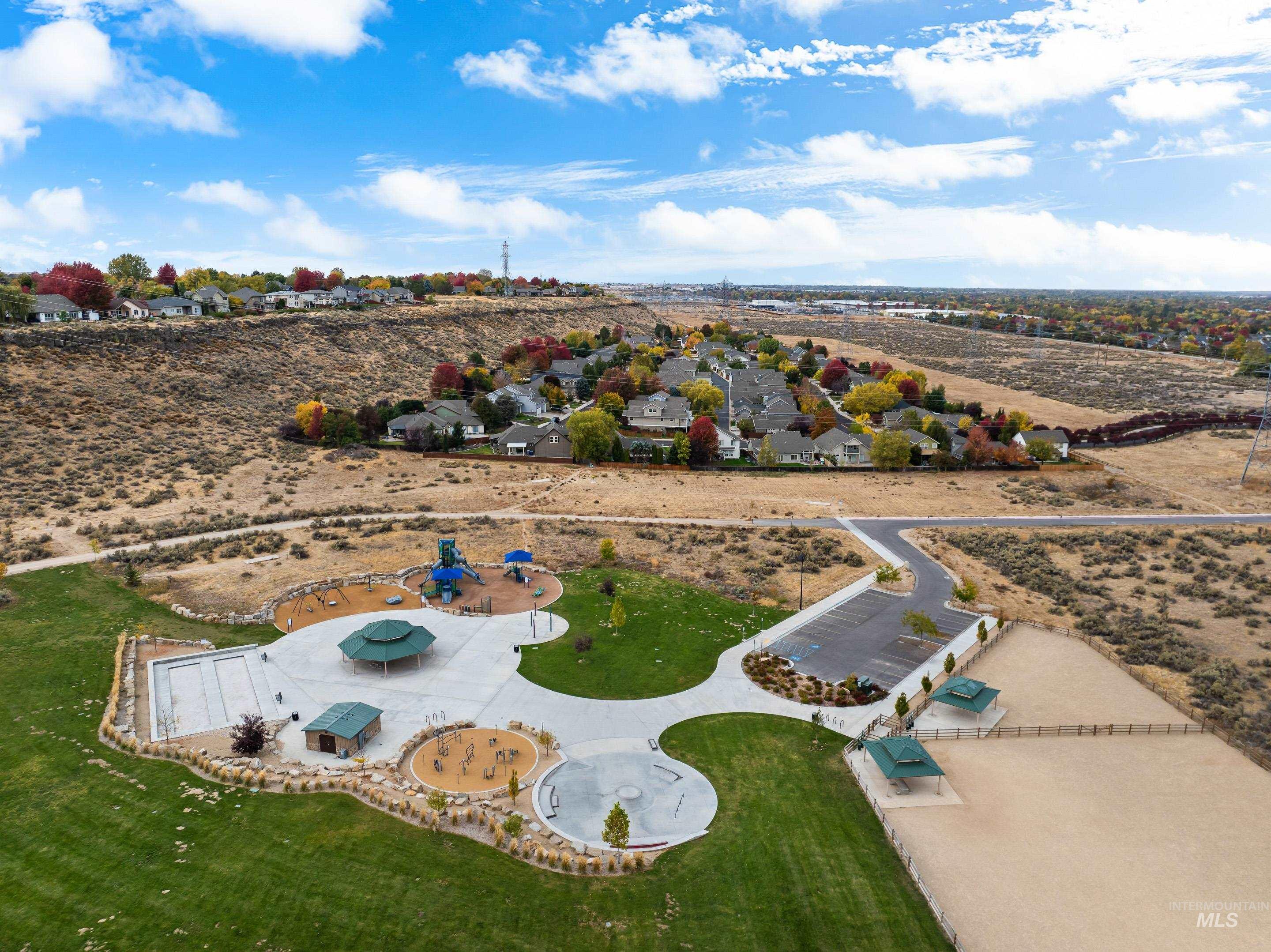 5925 S Teak Way, Boise, Idaho 83716, 4 Bedrooms, 3 Bathrooms, Residential For Sale, Price $544,900, 98971023