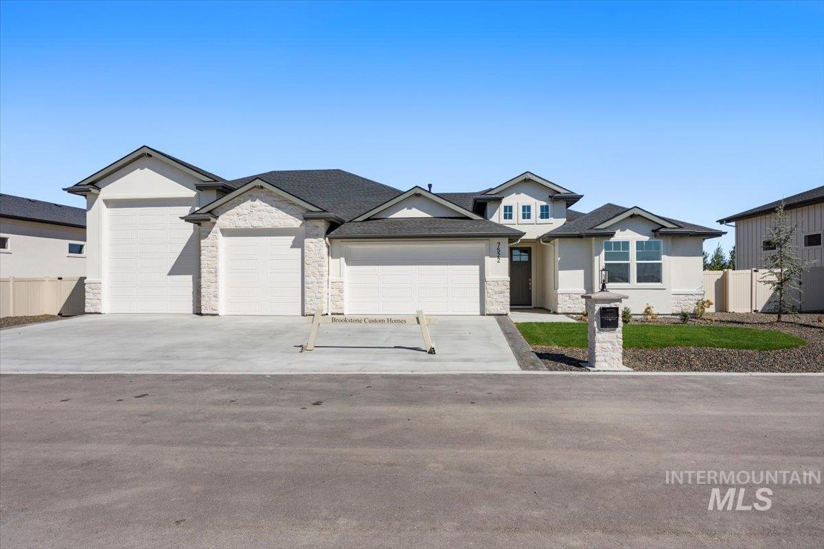 7522 E Newcastle, Nampa, Idaho 83687, 4 Bedrooms, 2.5 Bathrooms, Residential For Sale, Price $819,000, 98971031