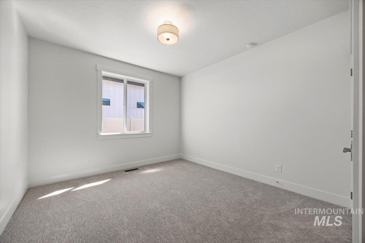 7522 E Newcastle, Nampa, Idaho 83687, 4 Bedrooms, 2.5 Bathrooms, Residential For Sale, Price $819,000, 98971031