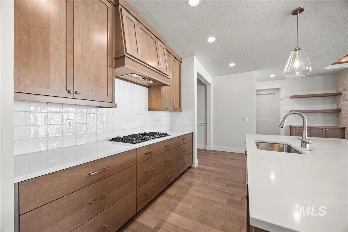 7522 E Newcastle, Nampa, Idaho 83687, 4 Bedrooms, 2.5 Bathrooms, Residential For Sale, Price $819,000, 98971031