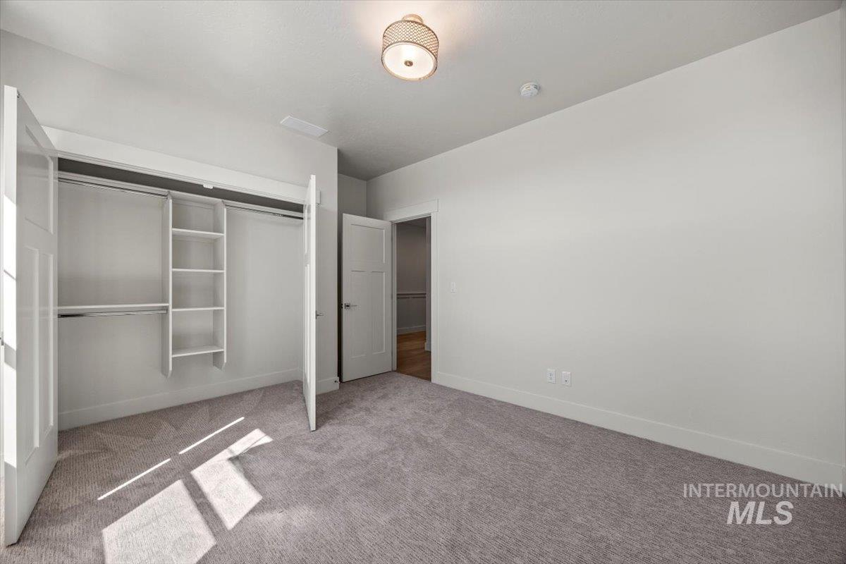 7522 E Newcastle, Nampa, Idaho 83687, 4 Bedrooms, 2.5 Bathrooms, Residential For Sale, Price $819,000, 98971031