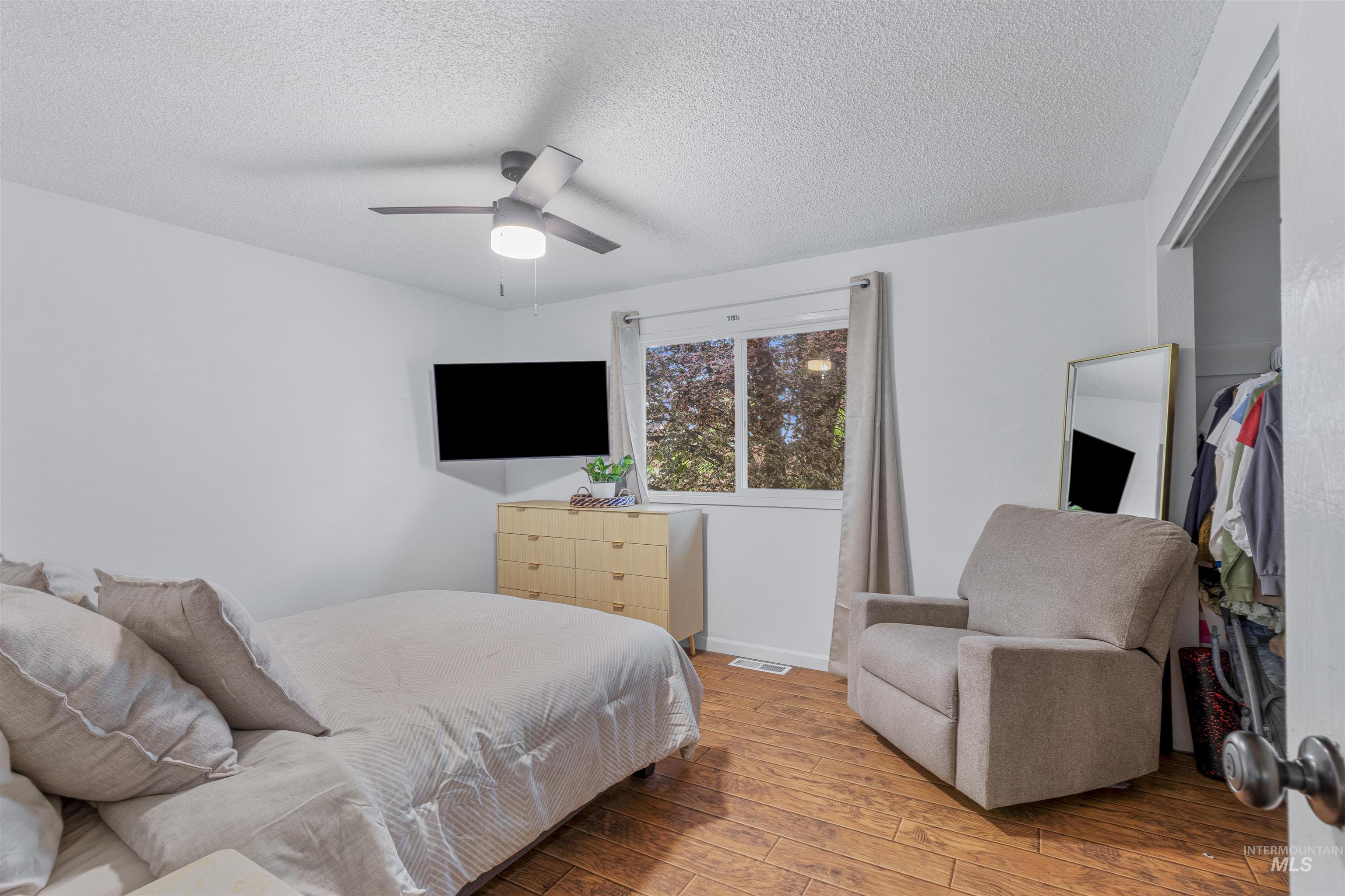 1806 Powers Drive, Lewiston, Idaho 83501, 5 Bedrooms, 2 Bathrooms, Residential For Sale, Price $415,000, 98971034