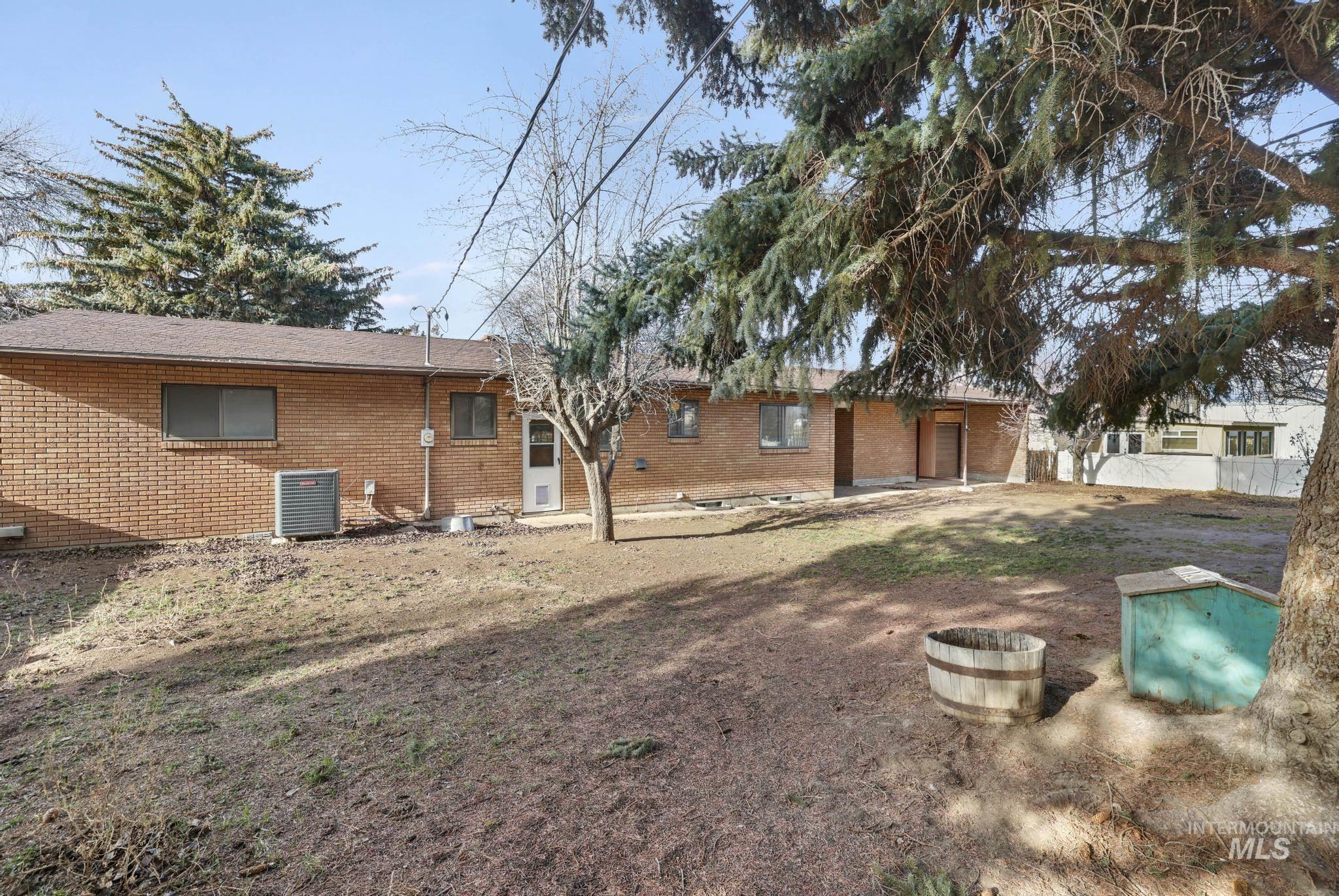 612 Highland Rd, Jerome, Idaho 83338, 4 Bedrooms, 2 Bathrooms, Residential For Sale, Price $362,000, 98971042