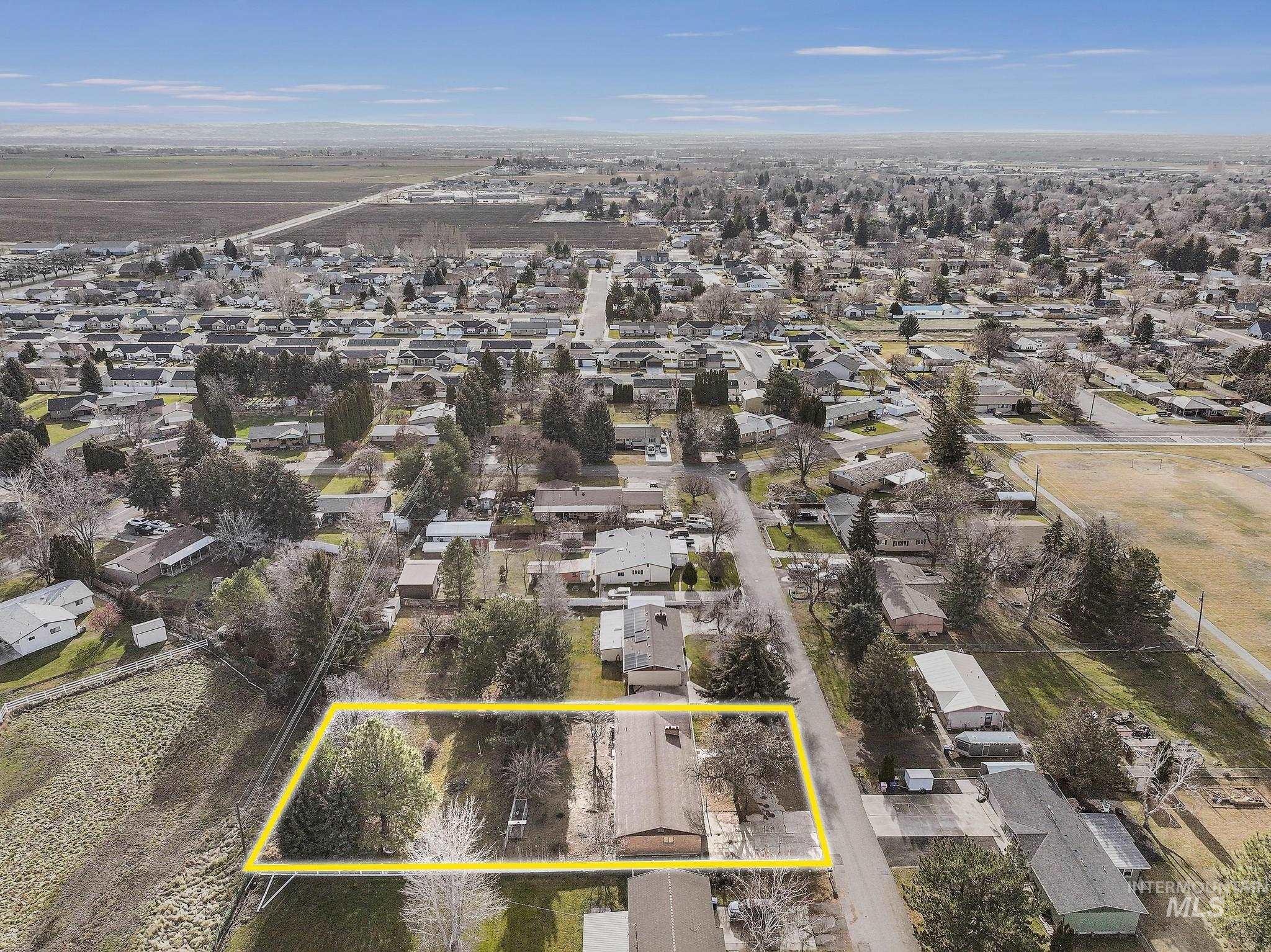 612 Highland Rd, Jerome, Idaho 83338, 4 Bedrooms, 2 Bathrooms, Residential For Sale, Price $362,000, 98971042