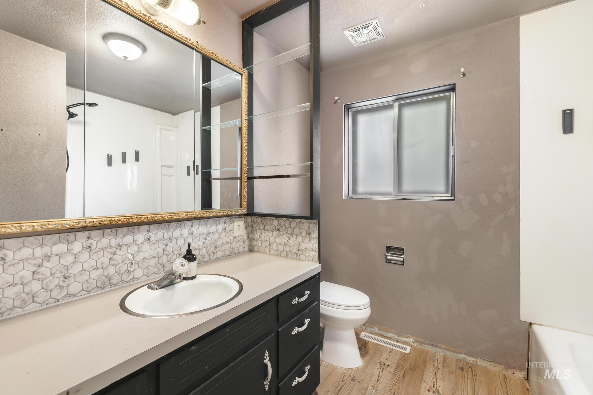 612 Highland Rd, Jerome, Idaho 83338, 4 Bedrooms, 2 Bathrooms, Residential For Sale, Price $362,000, 98971042