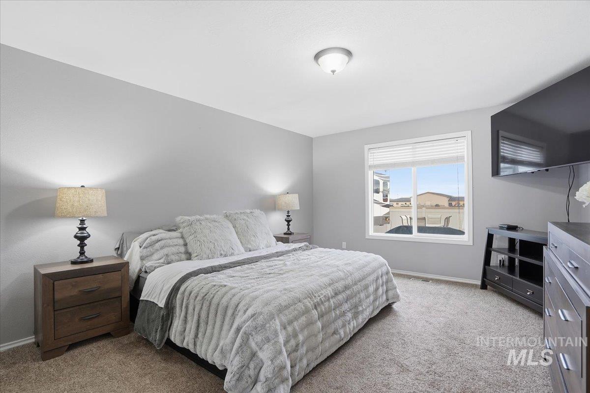 11438 W Radcliff Street, Nampa, Idaho 83651, 3 Bedrooms, 2 Bathrooms, Residential For Sale, Price $405,000, 98971049