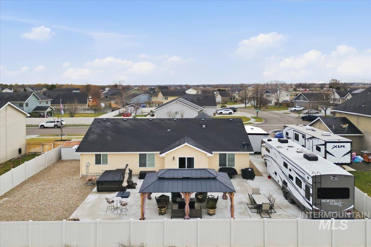 11438 W Radcliff Street, Nampa, Idaho 83651, 3 Bedrooms, 2 Bathrooms, Residential For Sale, Price $405,000, 98971049