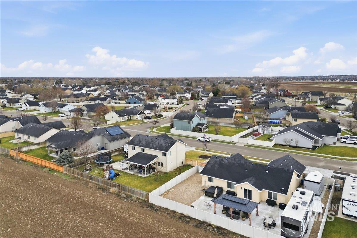 11438 W Radcliff Street, Nampa, Idaho 83651, 3 Bedrooms, 2 Bathrooms, Residential For Sale, Price $405,000, 98971049