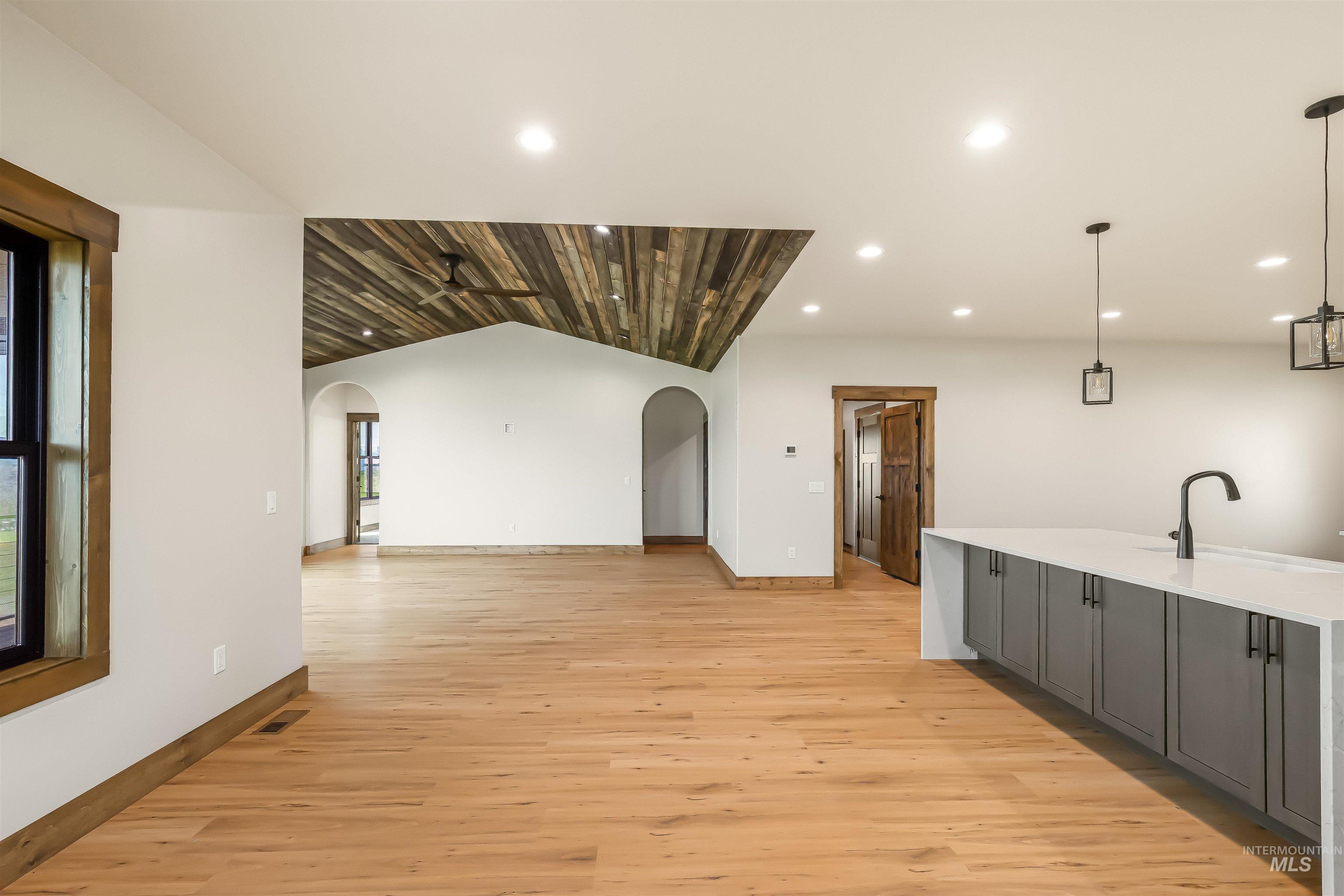 2271 Chukar Drive, Clarkston, Washington 99403, 4 Bedrooms, 3 Bathrooms, Residential For Sale, Price $950,000, 98971051