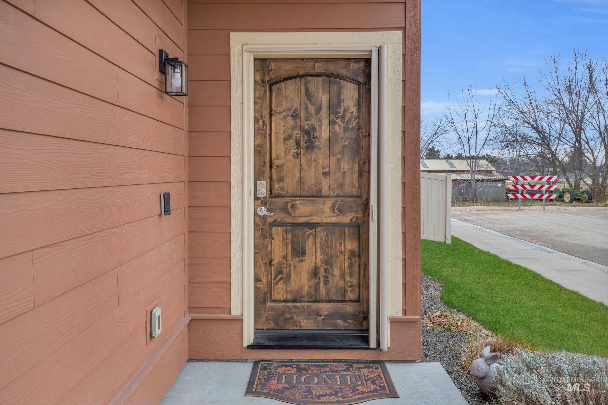 9221 W Tillamook Dr, Boise, Idaho 83709, 3 Bedrooms, 2.5 Bathrooms, Residential For Sale, Price $459,000,MLS 98971058