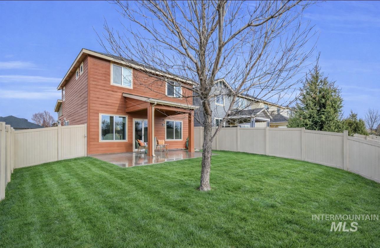 9221 W Tillamook Dr, Boise, Idaho 83709, 3 Bedrooms, 2.5 Bathrooms, Residential For Sale, Price $459,000,MLS 98971058