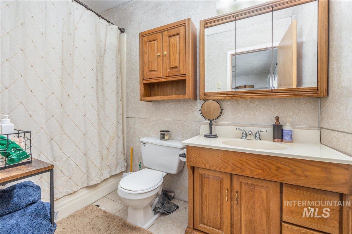 504 E Bates Ave, Parma, Idaho 83660, 1 Bedroom, 1 Bathroom, Residential For Sale, Price $160,000, 98971059