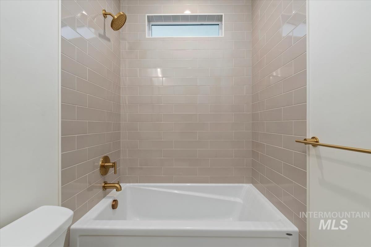 11047 W Cruden Bay Ln, Kuna, Idaho 83634, 4 Bedrooms, 3 Bathrooms, Residential For Sale, Price $1,069,880,MLS 98971061