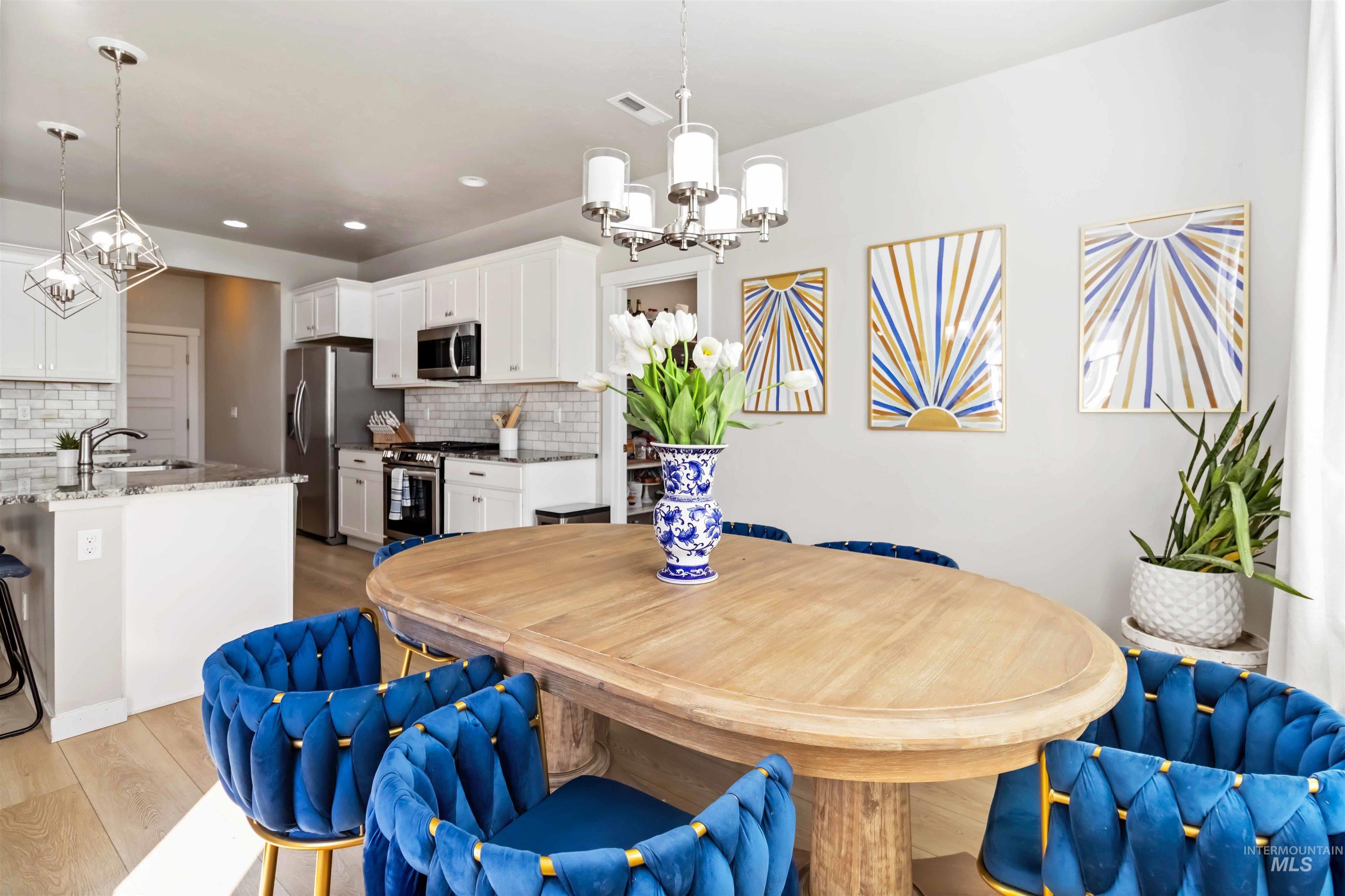 892 N. Chastain Lane, Eagle, Idaho 83616, 5 Bedrooms, 2.5 Bathrooms, Residential For Sale, Price $777,000, 98971065