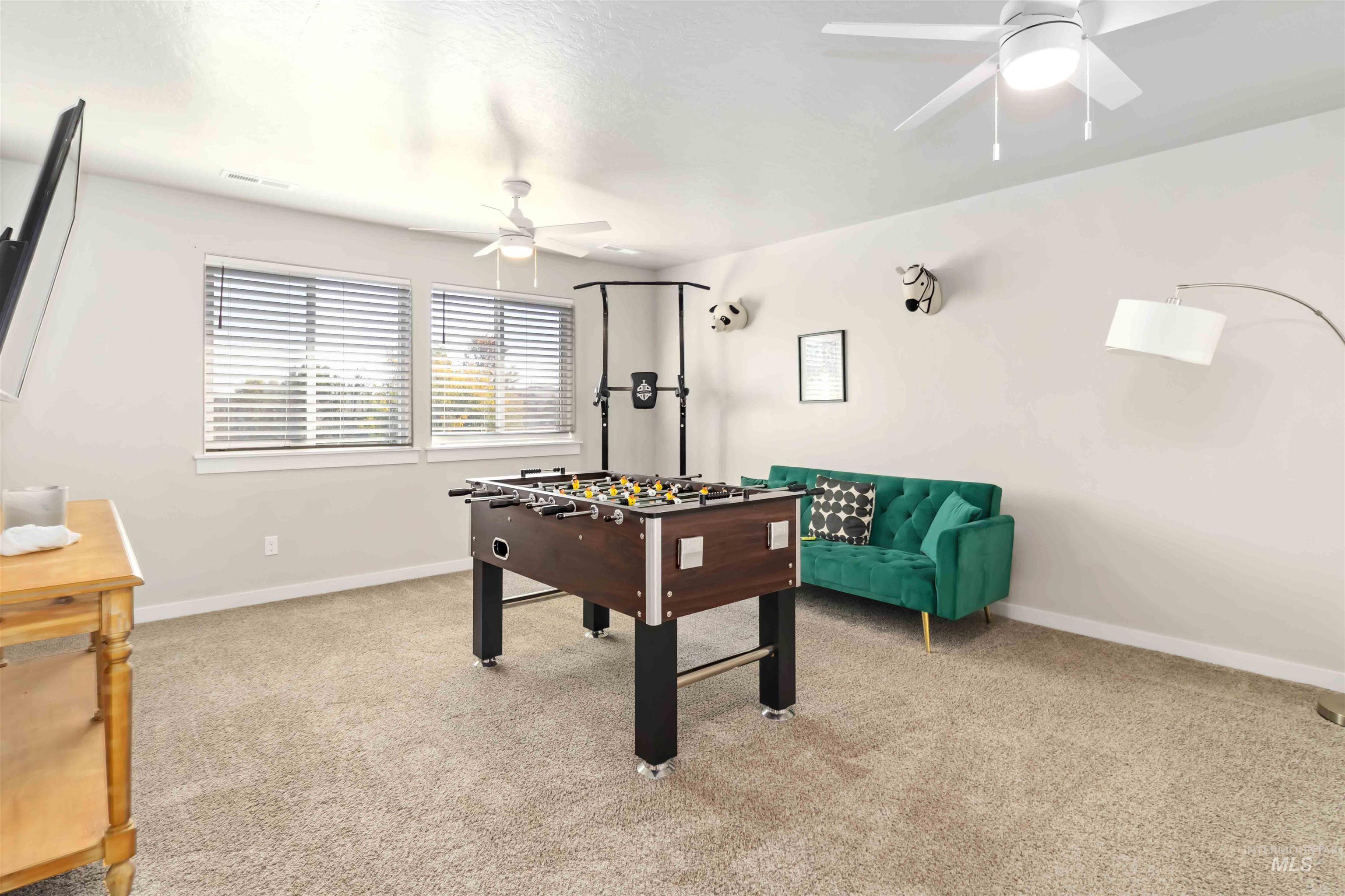 892 N. Chastain Lane, Eagle, Idaho 83616, 5 Bedrooms, 2.5 Bathrooms, Residential For Sale, Price $777,000, 98971065