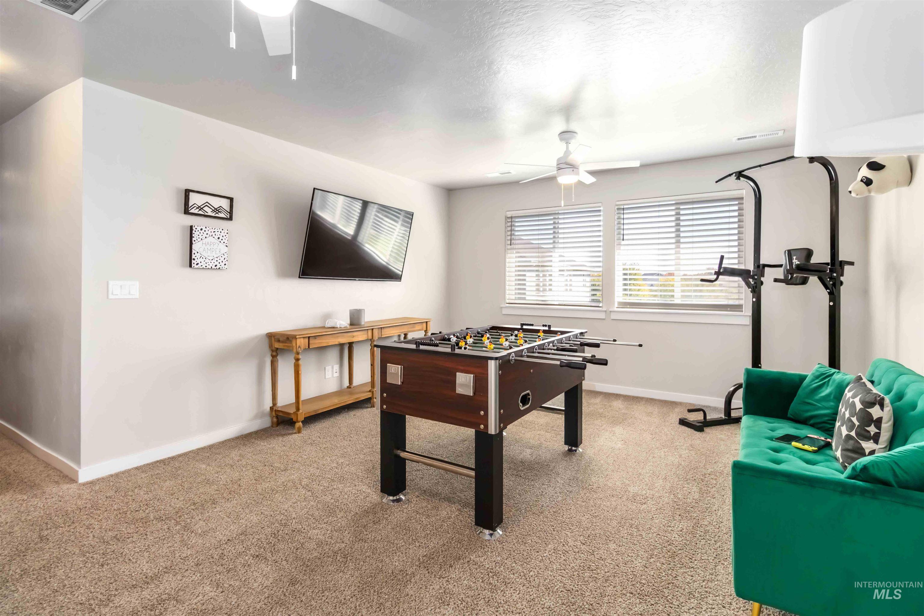 892 N. Chastain Lane, Eagle, Idaho 83616, 5 Bedrooms, 2.5 Bathrooms, Residential For Sale, Price $777,000, 98971065