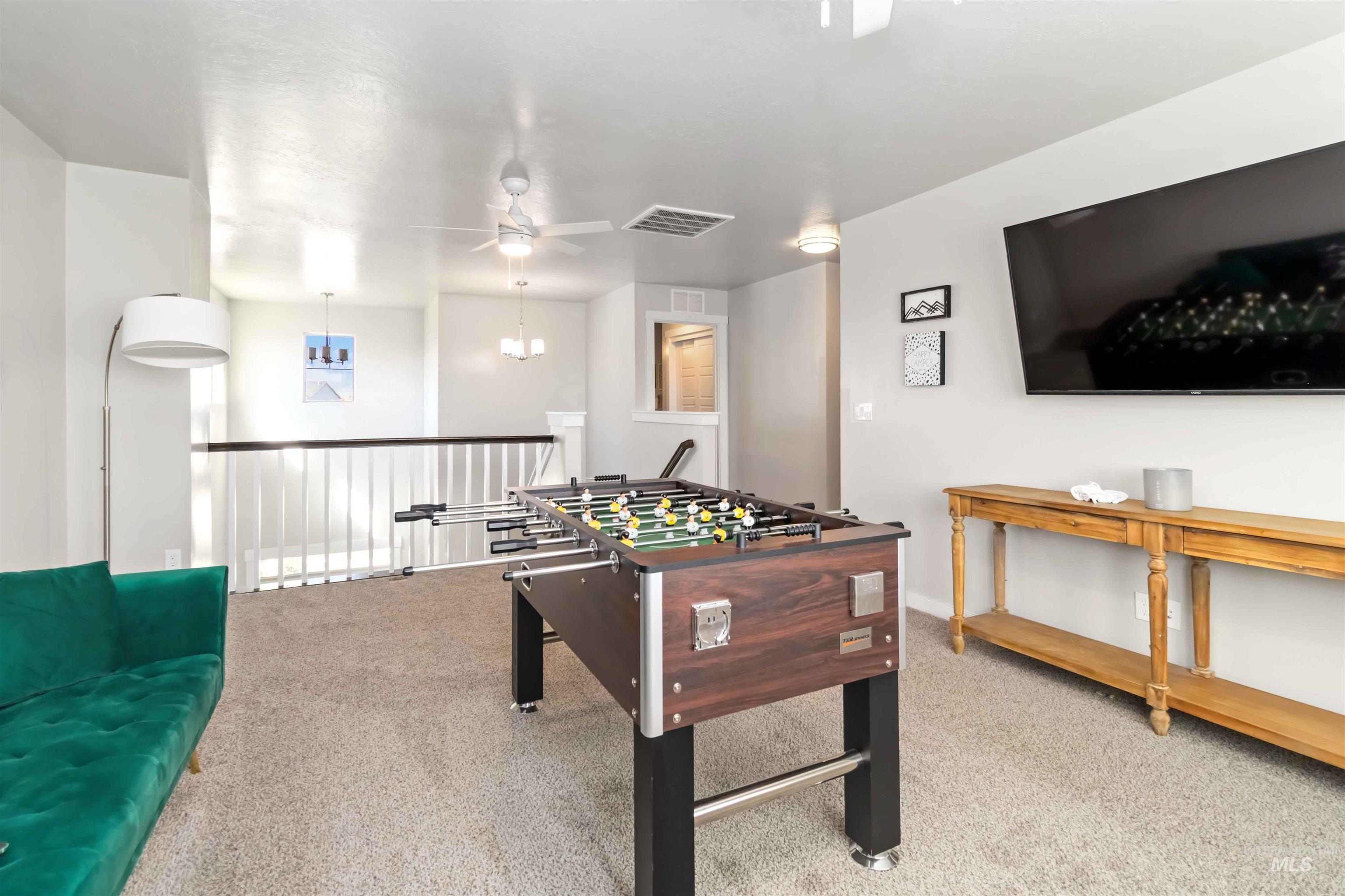 892 N. Chastain Lane, Eagle, Idaho 83616, 5 Bedrooms, 2.5 Bathrooms, Residential For Sale, Price $777,000, 98971065