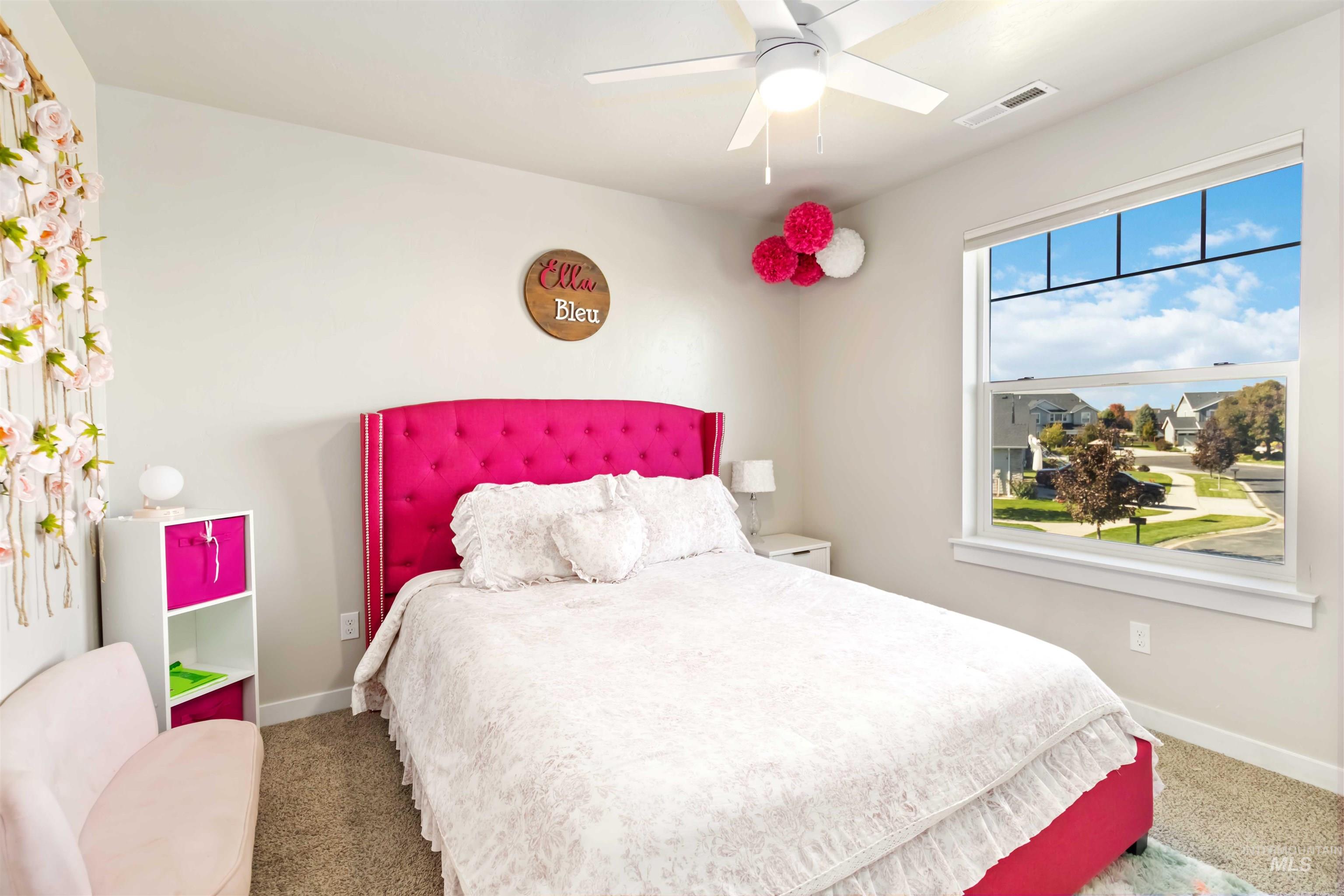 892 N. Chastain Lane, Eagle, Idaho 83616, 5 Bedrooms, 2.5 Bathrooms, Residential For Sale, Price $777,000, 98971065