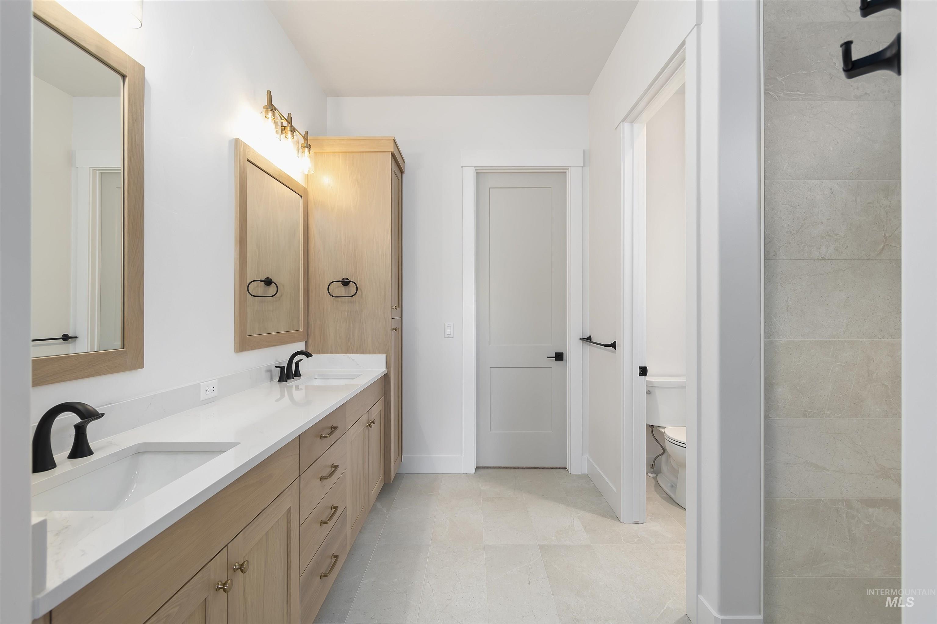 6402 E One Tree Place, Eagle, Idaho 83629, 3 Bedrooms, 2 Bathrooms, Residential For Sale, Price $719,880,MLS 98971066