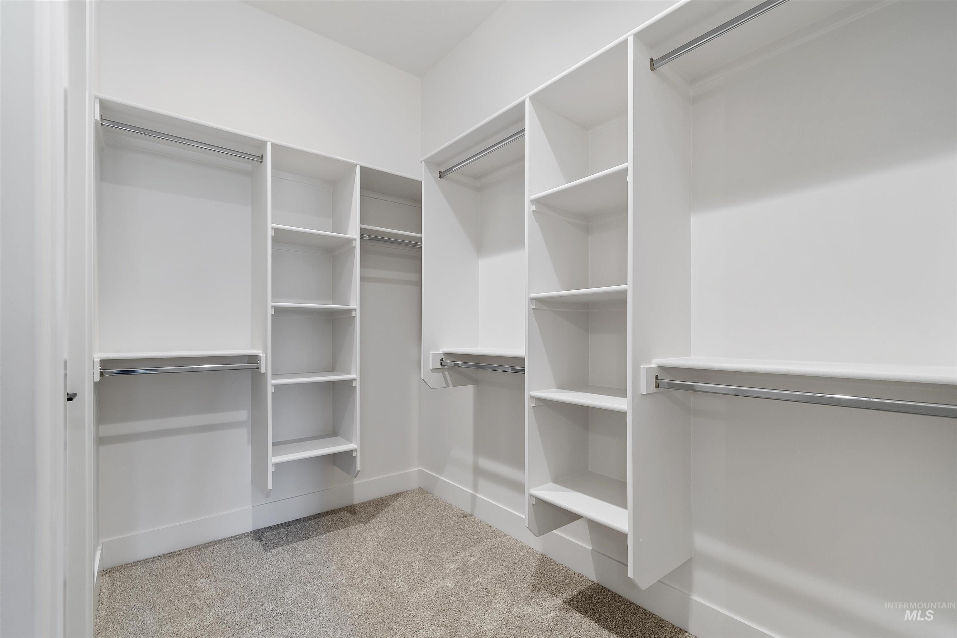 6402 E One Tree Place, Eagle, Idaho 83629, 3 Bedrooms, 2 Bathrooms, Residential For Sale, Price $719,880,MLS 98971066