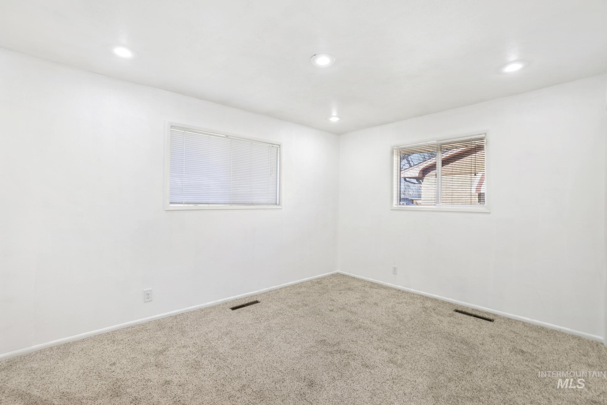 2313 Conant Dr, Burley, Idaho 83318, 3 Bedrooms, 2 Bathrooms, Residential For Sale, Price $375,000, 98971072