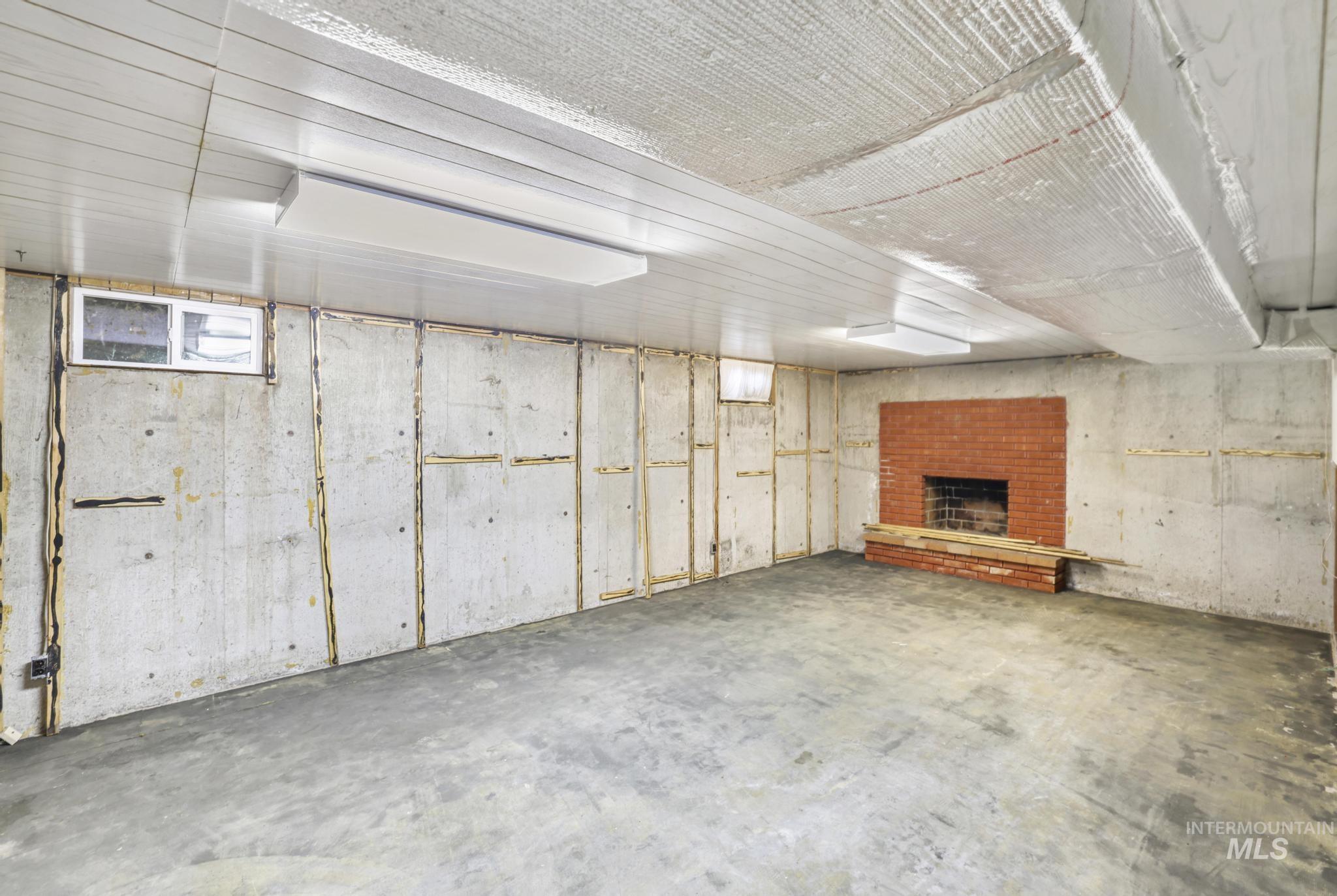 2313 Conant Dr, Burley, Idaho 83318, 3 Bedrooms, 2 Bathrooms, Residential For Sale, Price $375,000, 98971072