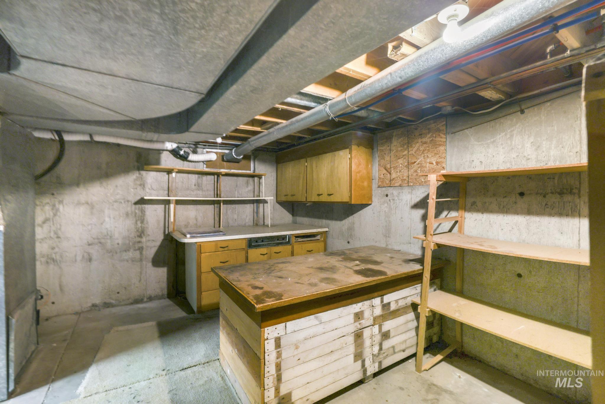 2313 Conant Dr, Burley, Idaho 83318, 3 Bedrooms, 2 Bathrooms, Residential For Sale, Price $375,000, 98971072