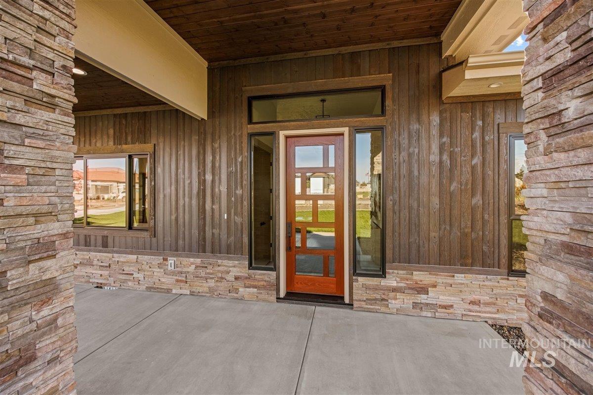 13740 Gallo Canyon St, Nampa, Idaho 83651, 3 Bedrooms, 4 Bathrooms, Residential For Sale, Price $1,418,700, 98971077