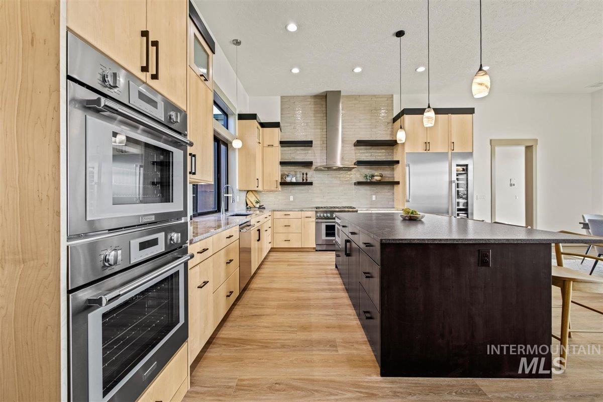 13740 Gallo Canyon St, Nampa, Idaho 83651, 3 Bedrooms, 4 Bathrooms, Residential For Sale, Price $1,418,700, 98971077