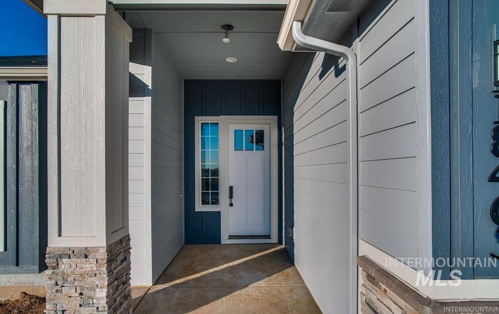 18403 N Wild Goose, Nampa, Idaho 83687, 4 Bedrooms, 2 Bathrooms, Residential For Sale, Price $450,000,MLS 98971080