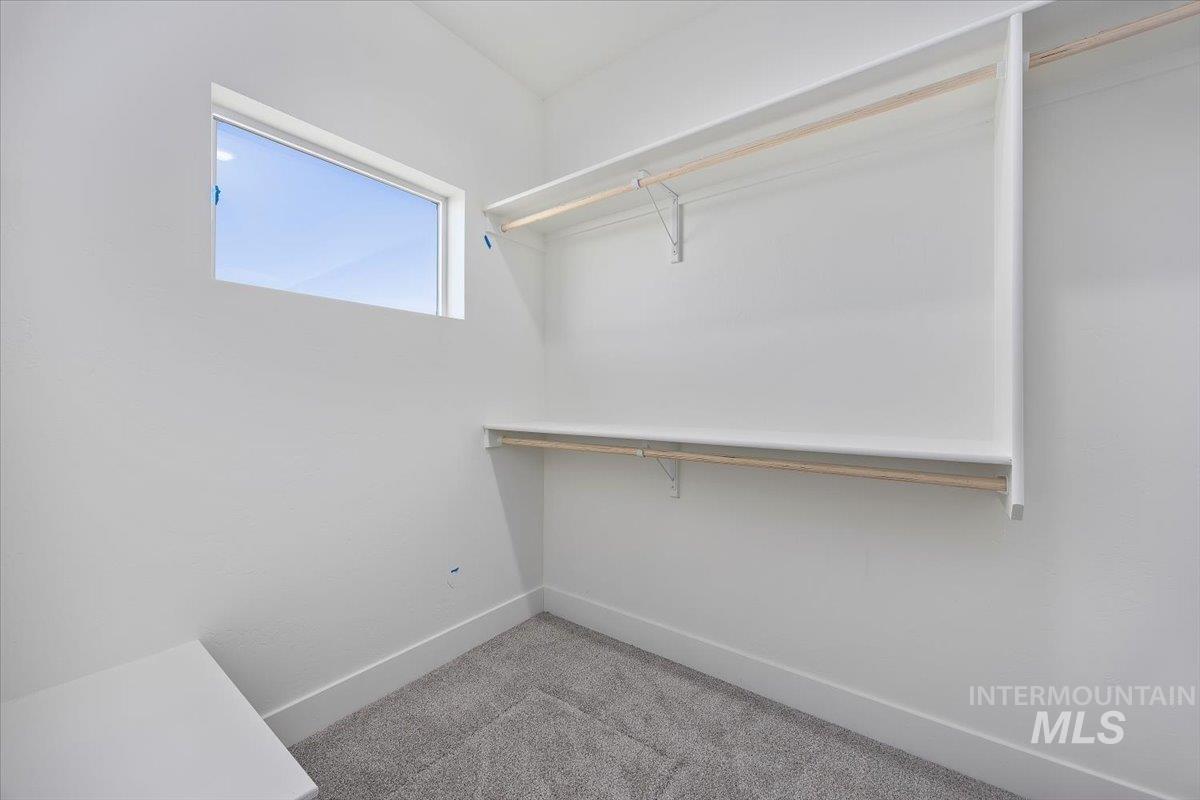 41 Sunset Loop, Jerome, Idaho 83338, 3 Bedrooms, 2 Bathrooms, Residential For Sale, Price $534,900, 98971081