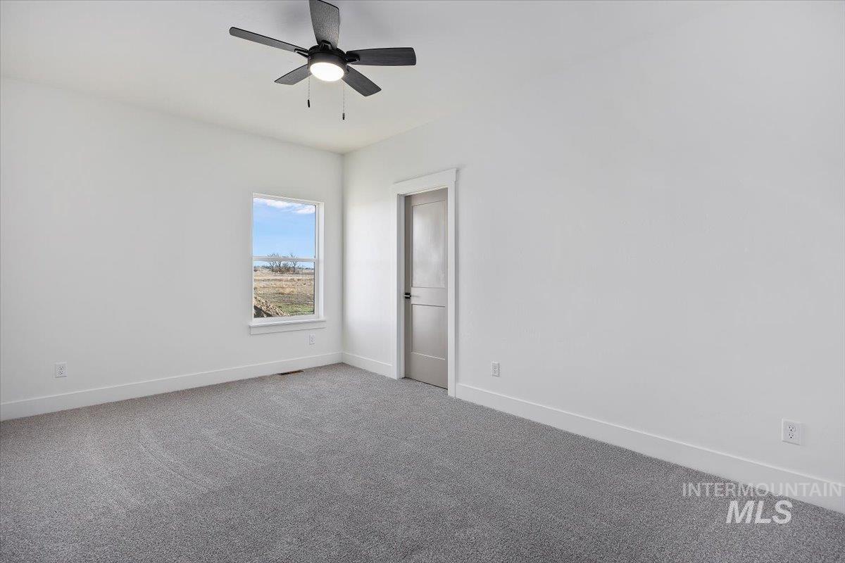 41 Sunset Loop, Jerome, Idaho 83338, 3 Bedrooms, 2 Bathrooms, Residential For Sale, Price $534,900, 98971081