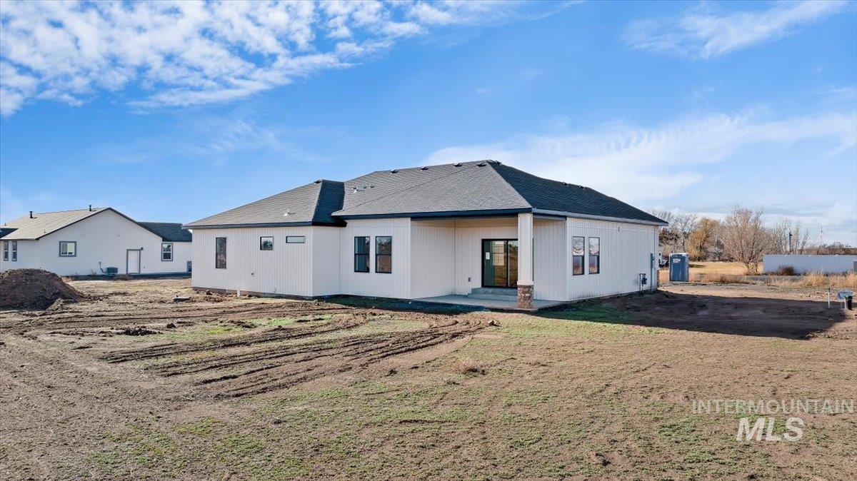 41 Sunset Loop, Jerome, Idaho 83338, 3 Bedrooms, 2 Bathrooms, Residential For Sale, Price $534,900, 98971081