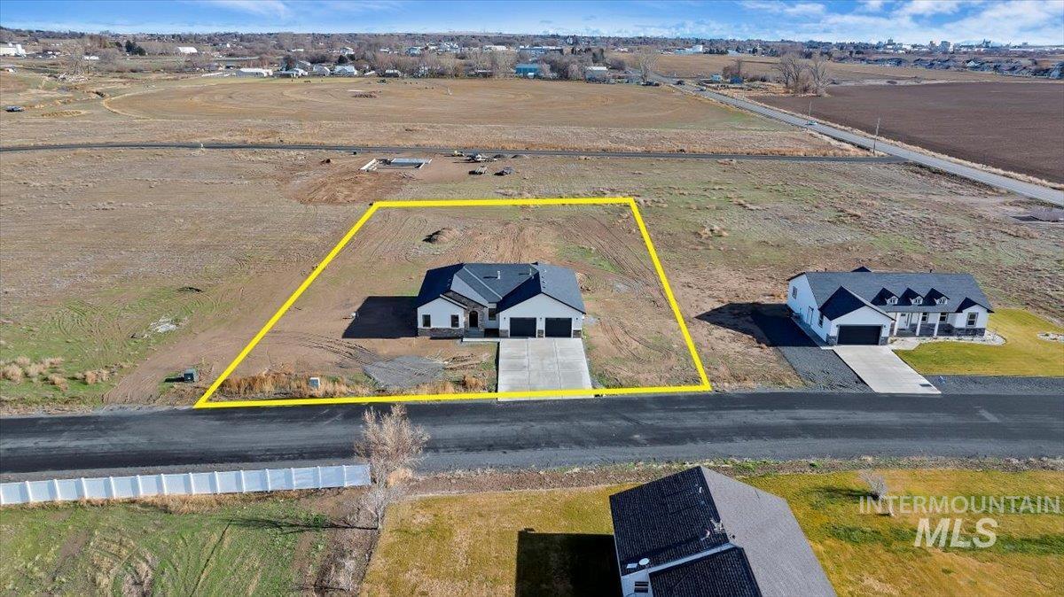 41 Sunset Loop, Jerome, Idaho 83338, 3 Bedrooms, 2 Bathrooms, Residential For Sale, Price $534,900, 98971081