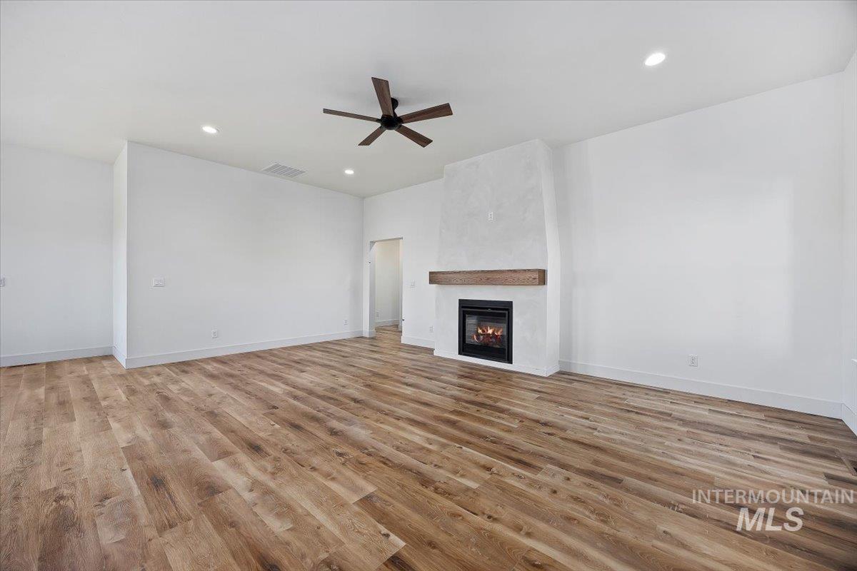 41 Sunset Loop, Jerome, Idaho 83338, 3 Bedrooms, 2 Bathrooms, Residential For Sale, Price $534,900, 98971081