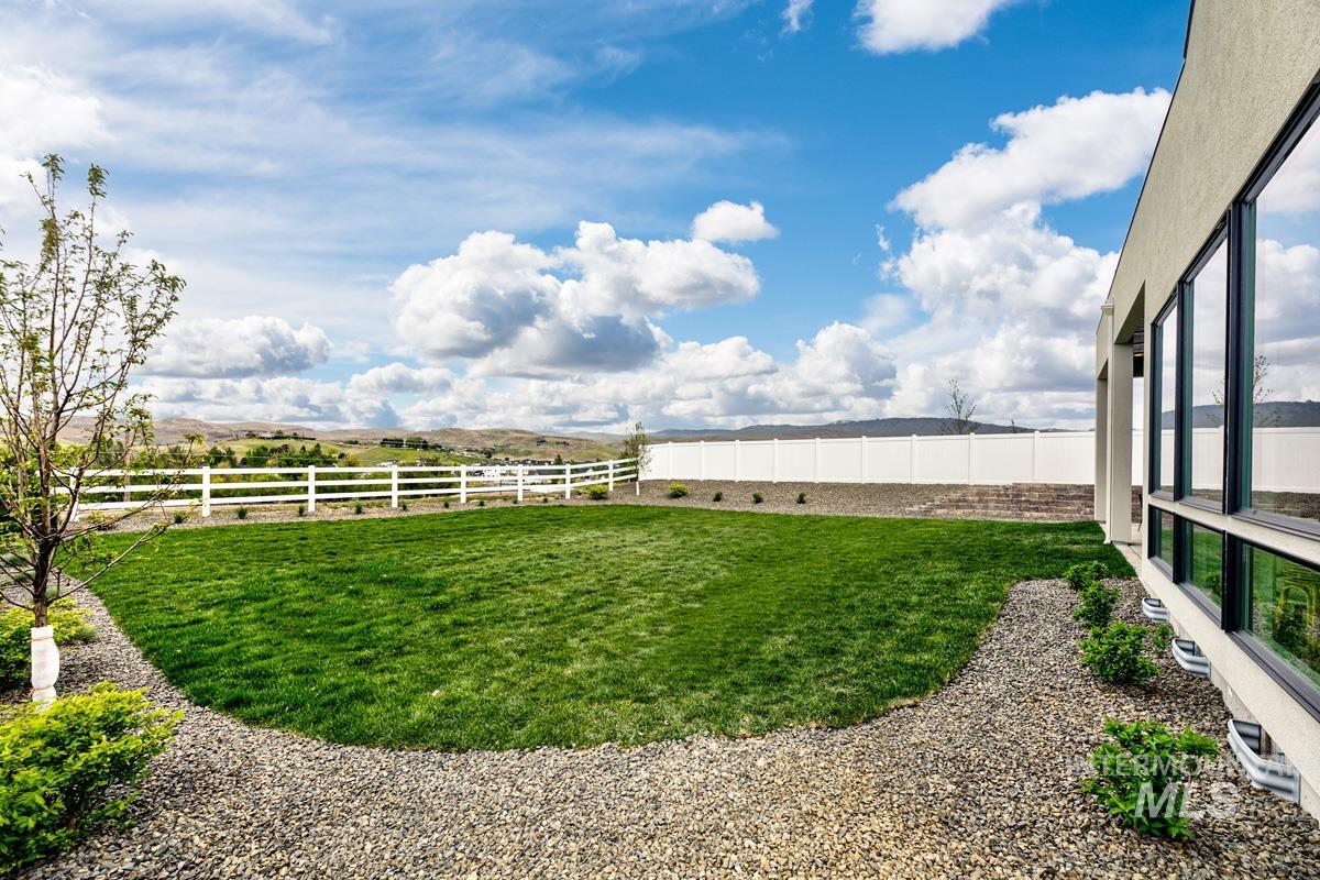13758 N Ruffed Grouse Ct, Boise, Idaho 83714, 4 Bedrooms, 3.5 Bathrooms, Residential For Sale, Price $1,499,900, 98971087